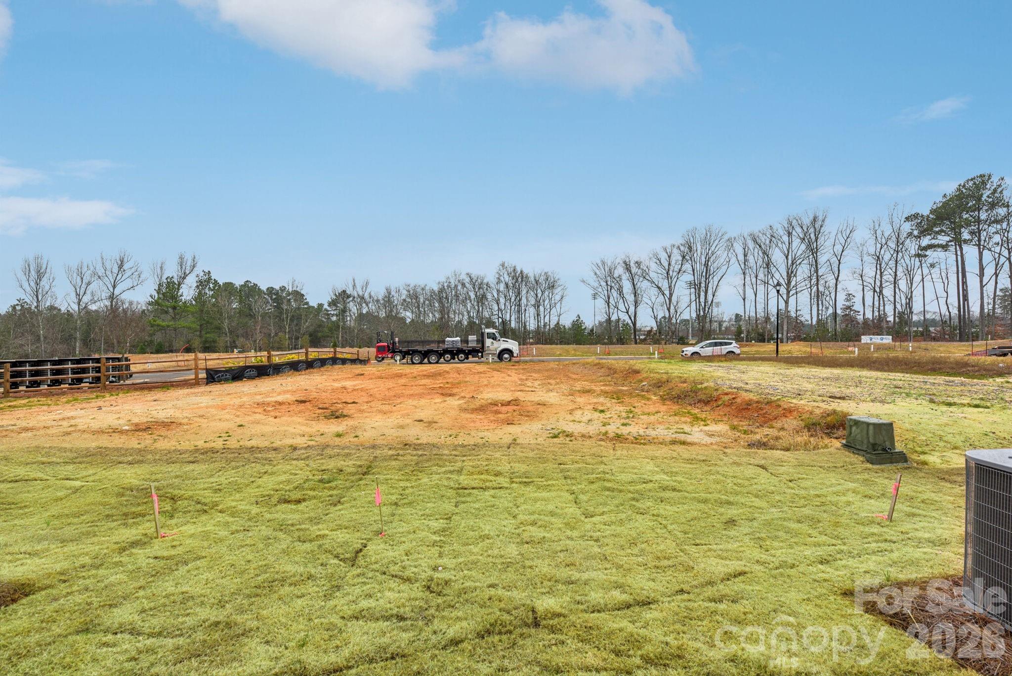 460 Markridge Loop Property Photo 24