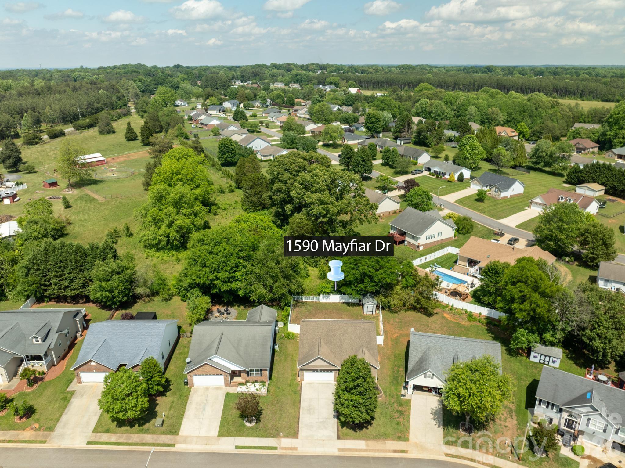 1590 Mayfair Drive Property Photo 40