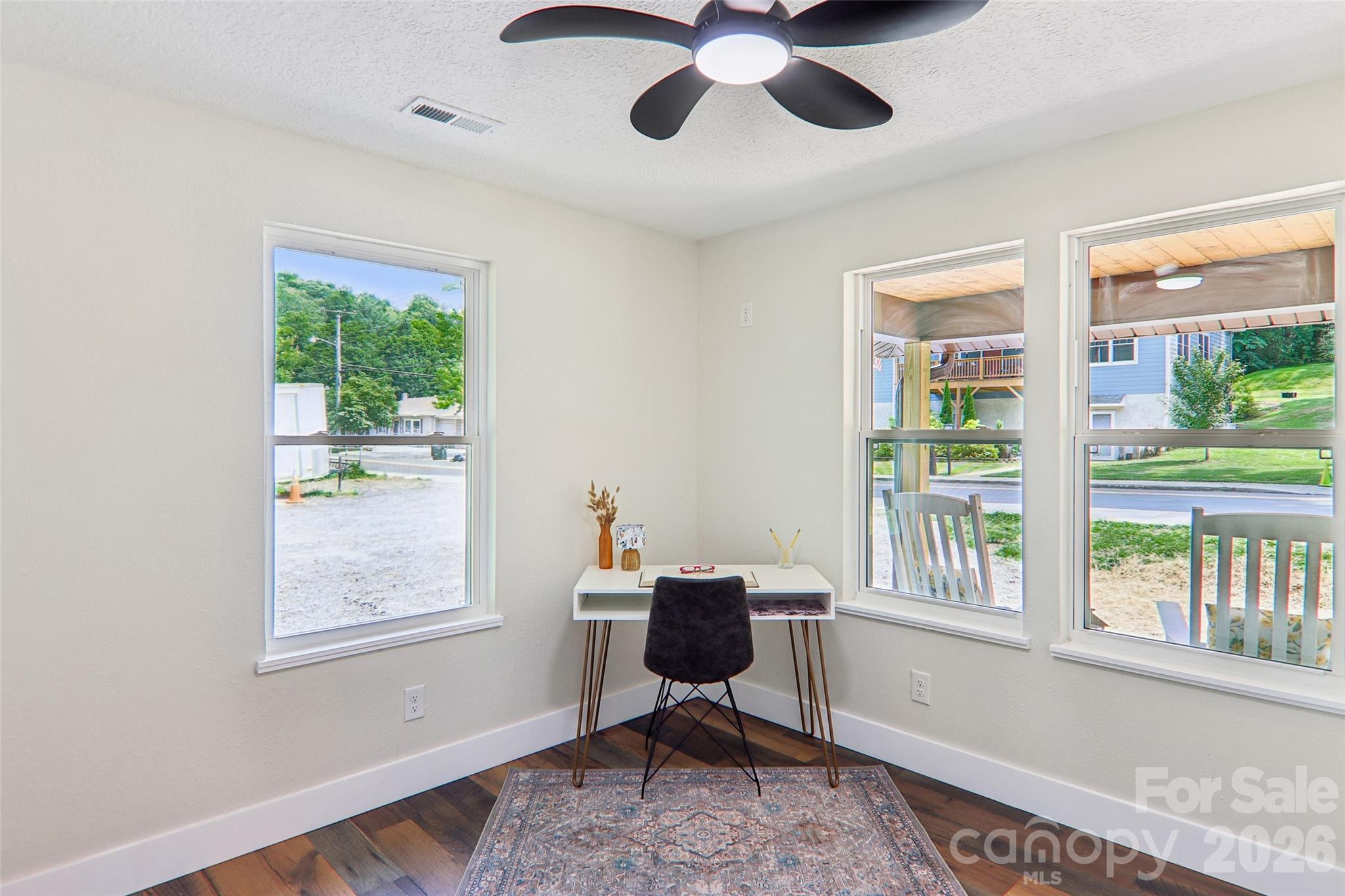 169 East Street Property Photo 20