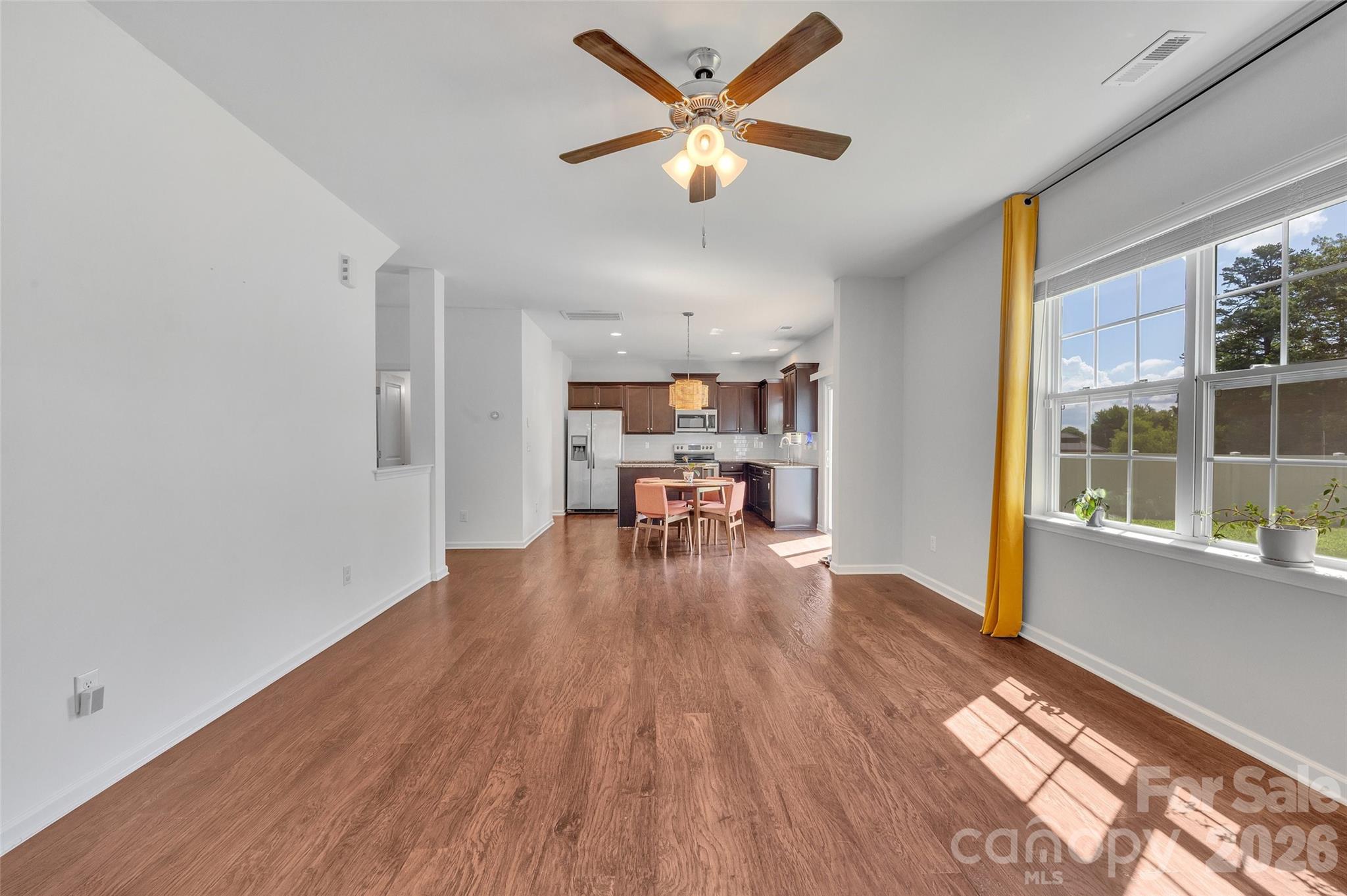 112 Kingsway Drive Property Photo 10
