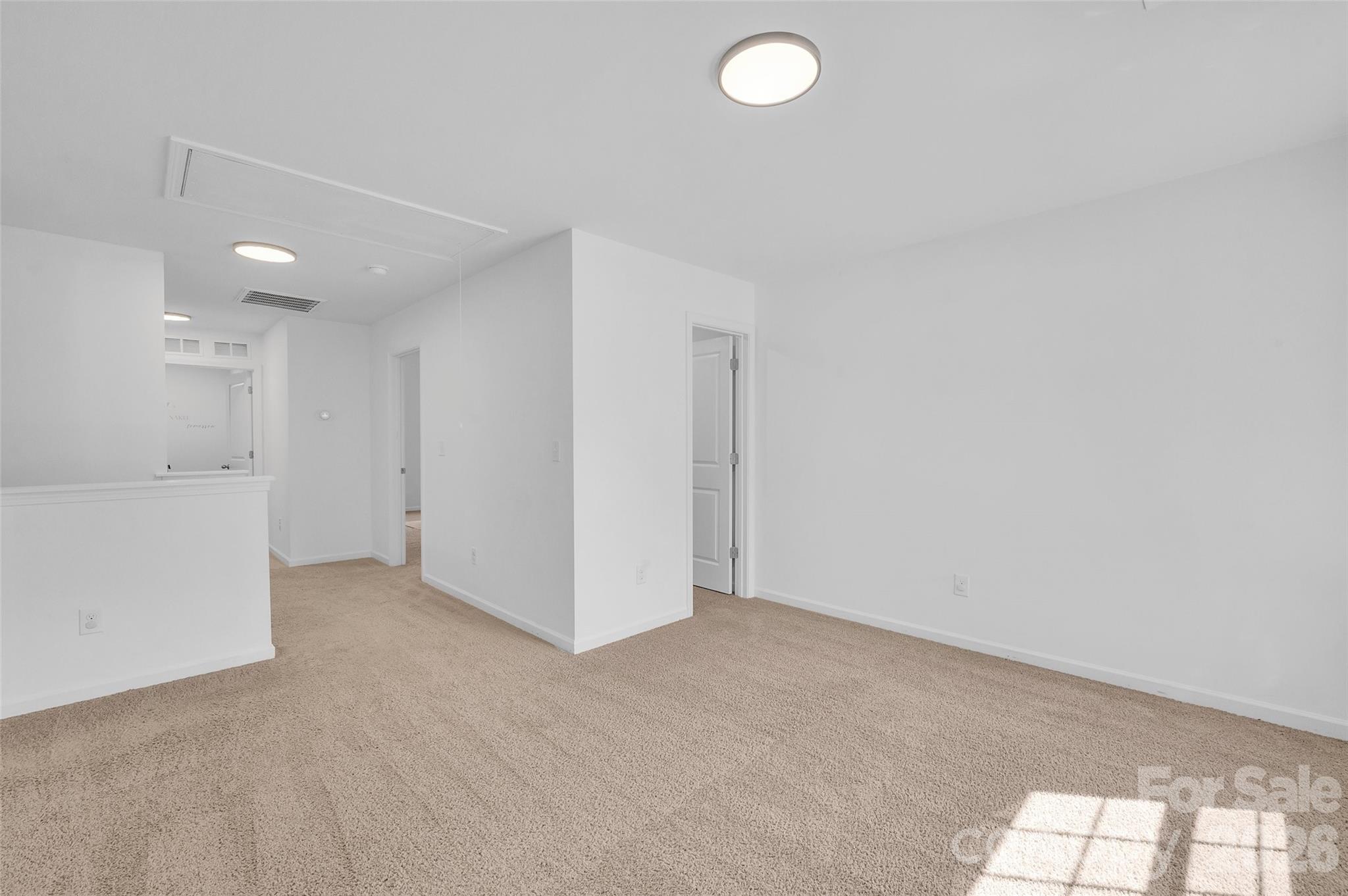 112 Kingsway Drive Property Photo 13