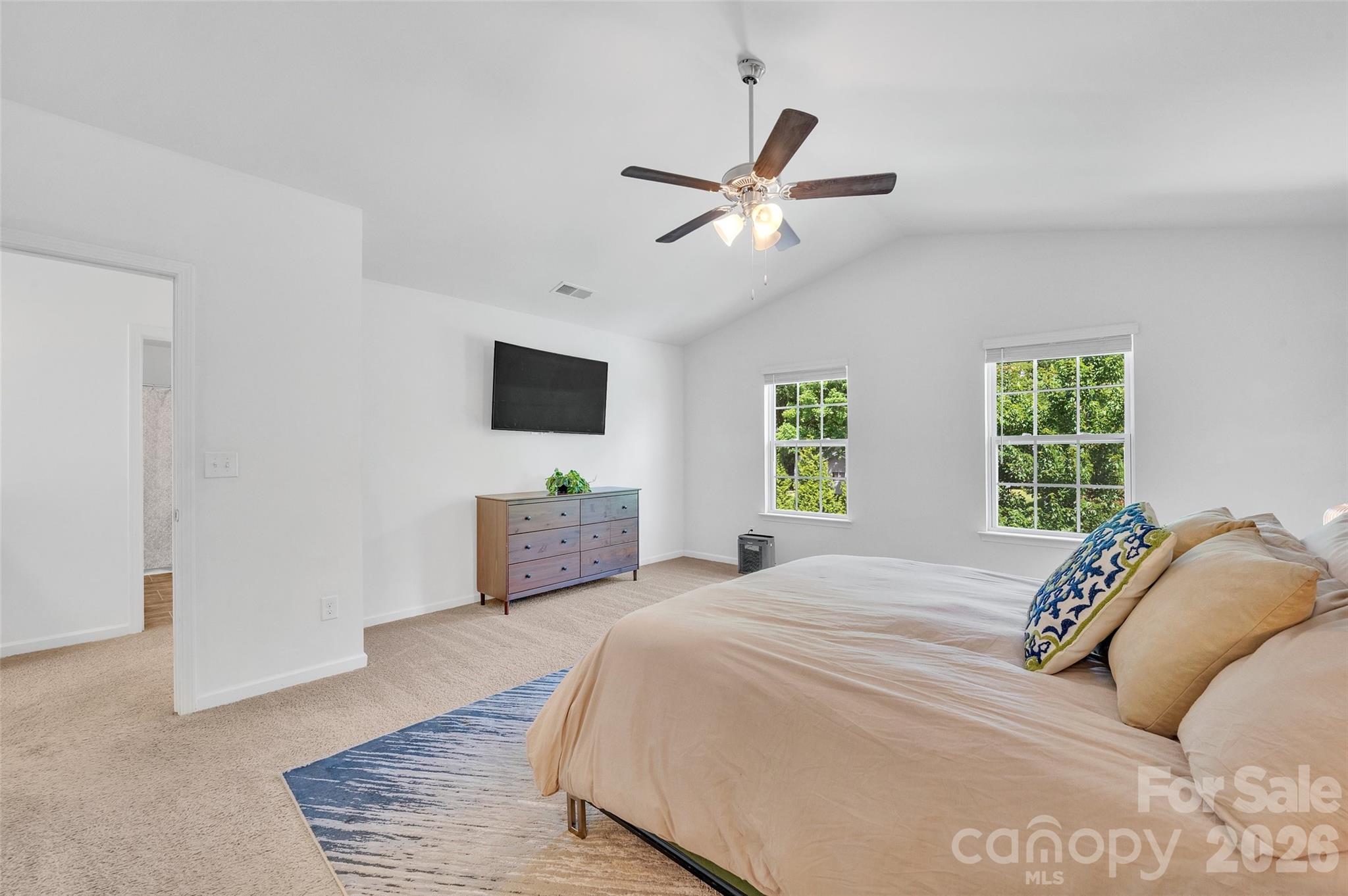 112 Kingsway Drive Property Photo 25