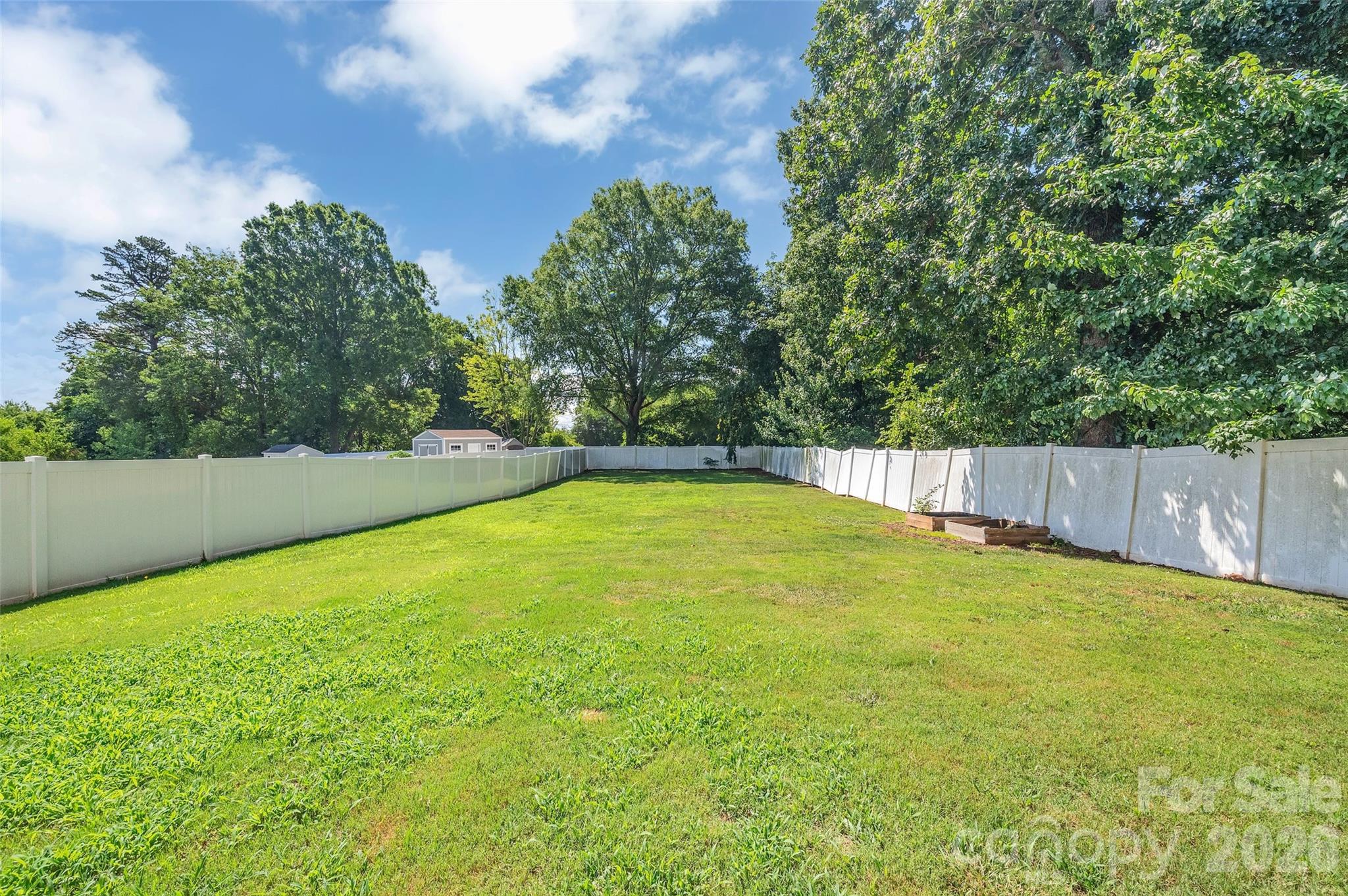 112 Kingsway Drive Property Photo 28