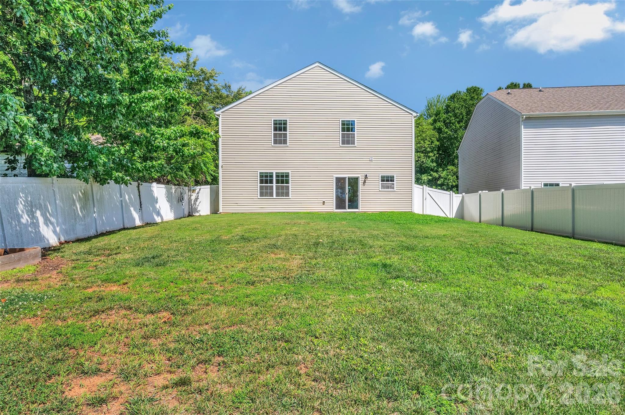 112 Kingsway Drive Property Photo 29