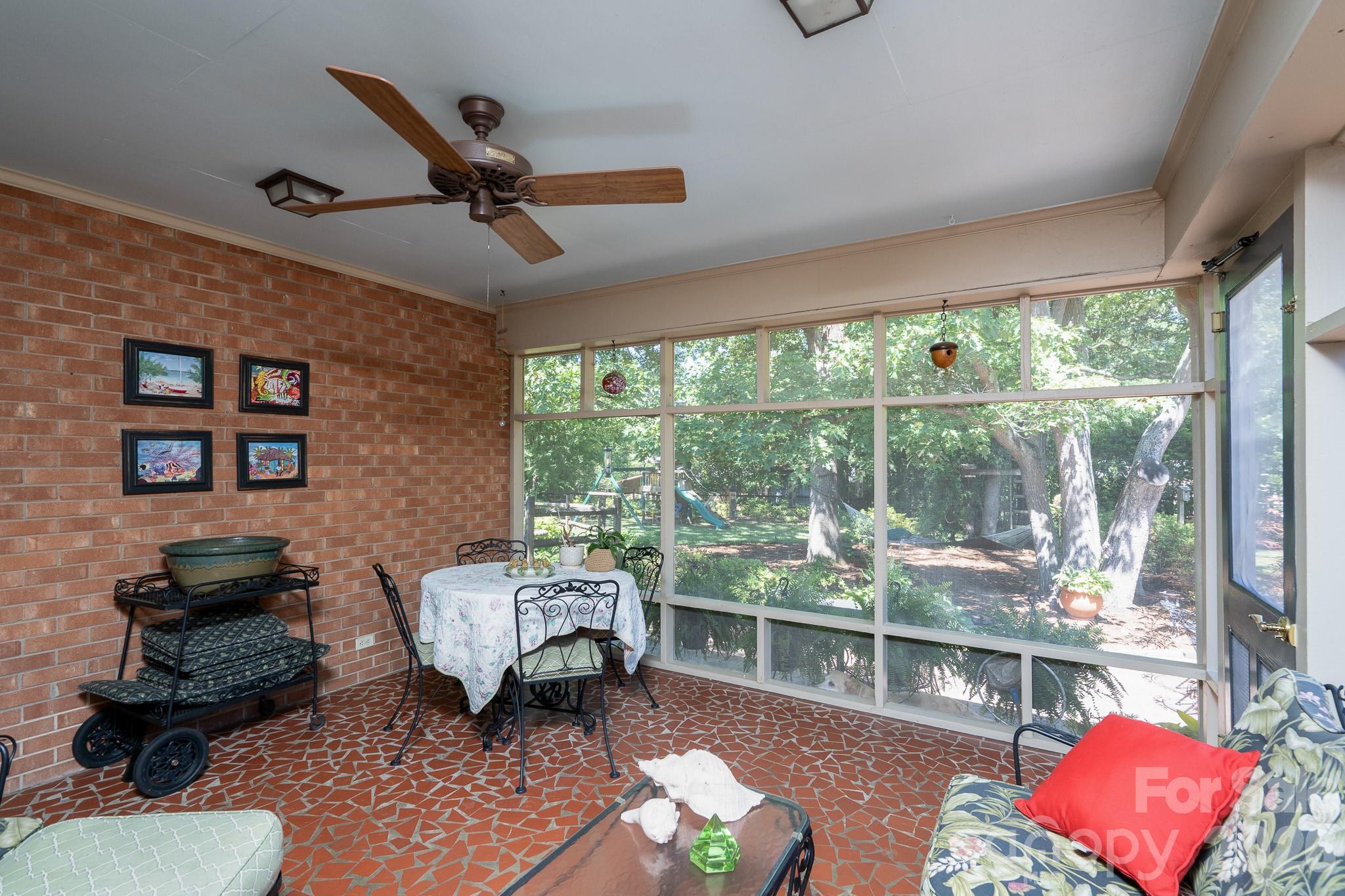 326 Richmond Road Property Photo 37