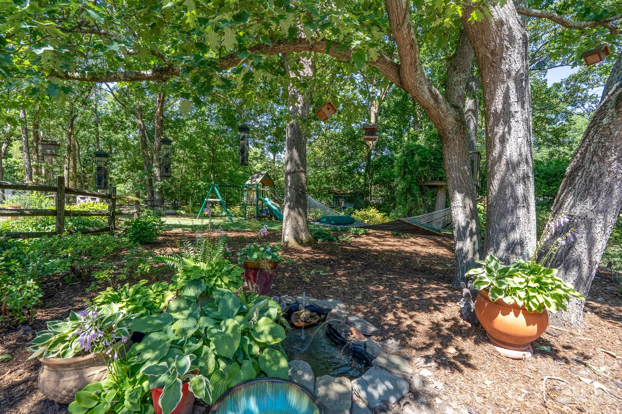 326 Richmond Road Property Photo 40