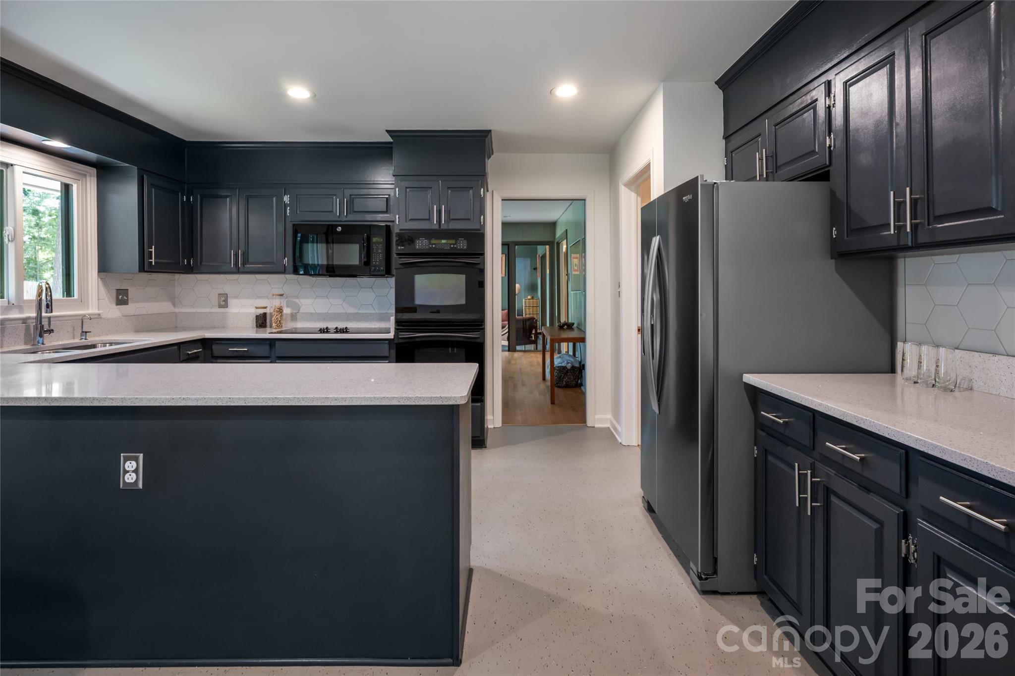 24 Amherst Road Property Photo 25