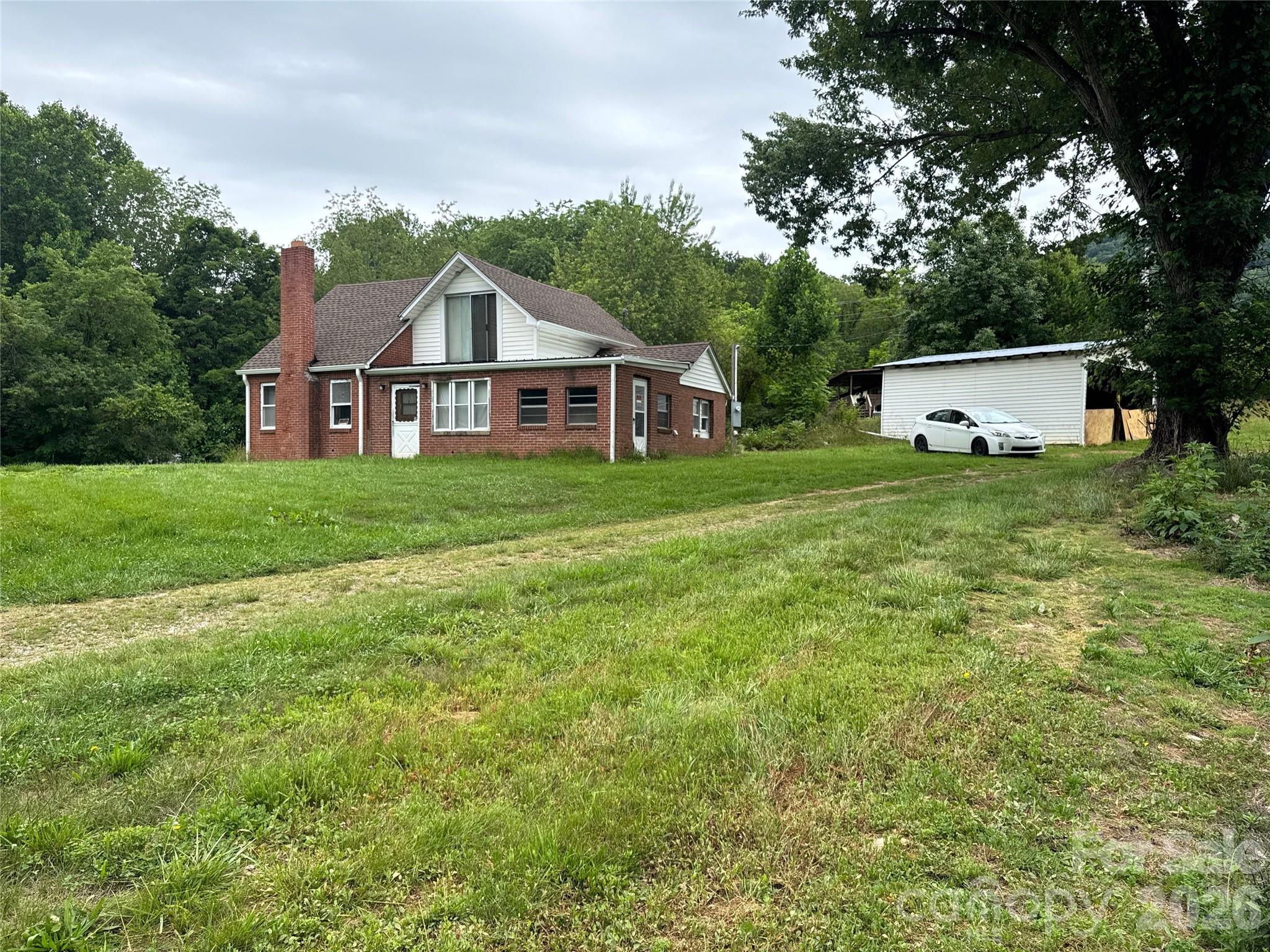 102 Ransom Road Property Photo 1