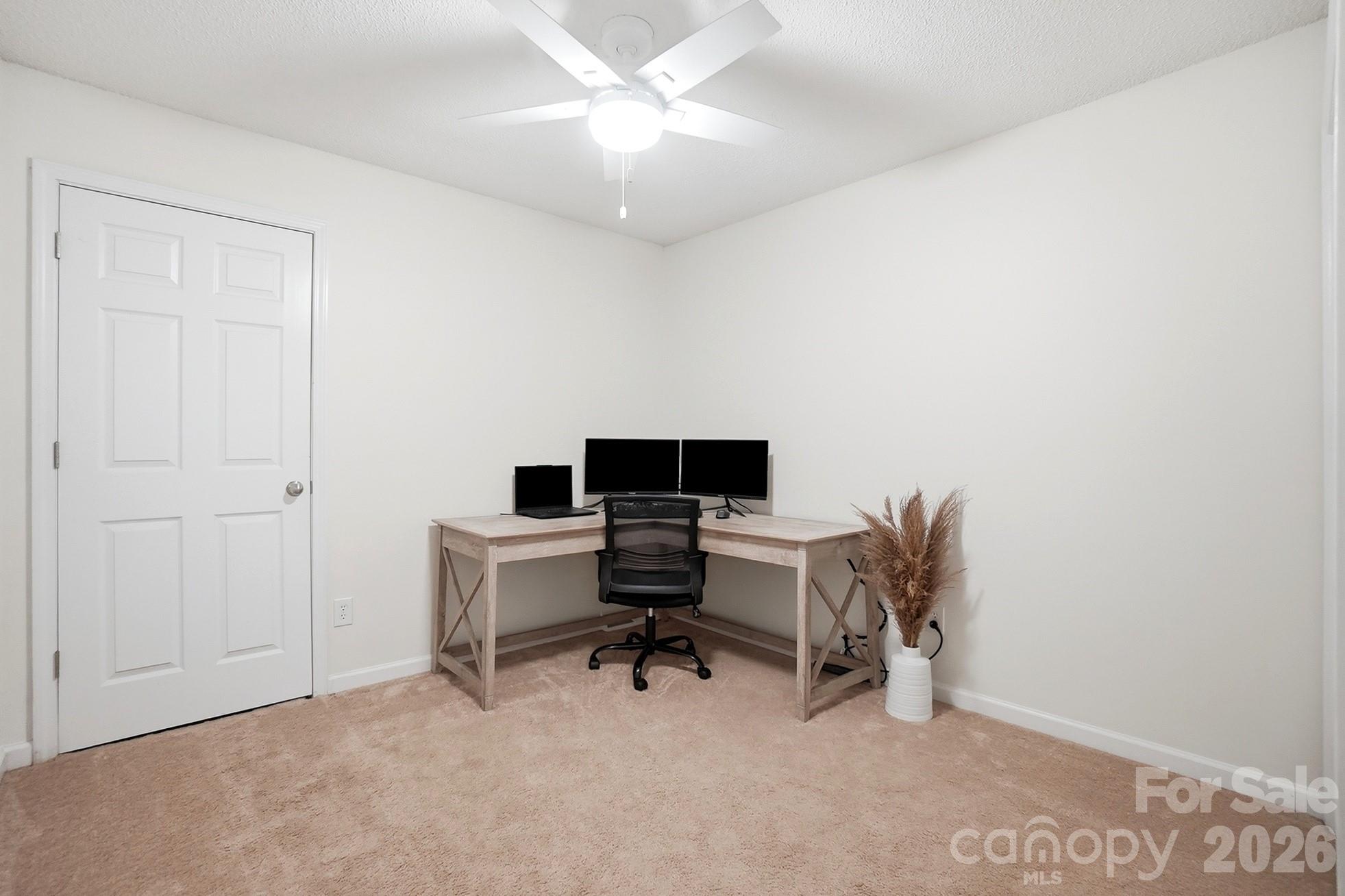 5542 Randolph Road Property Photo 27