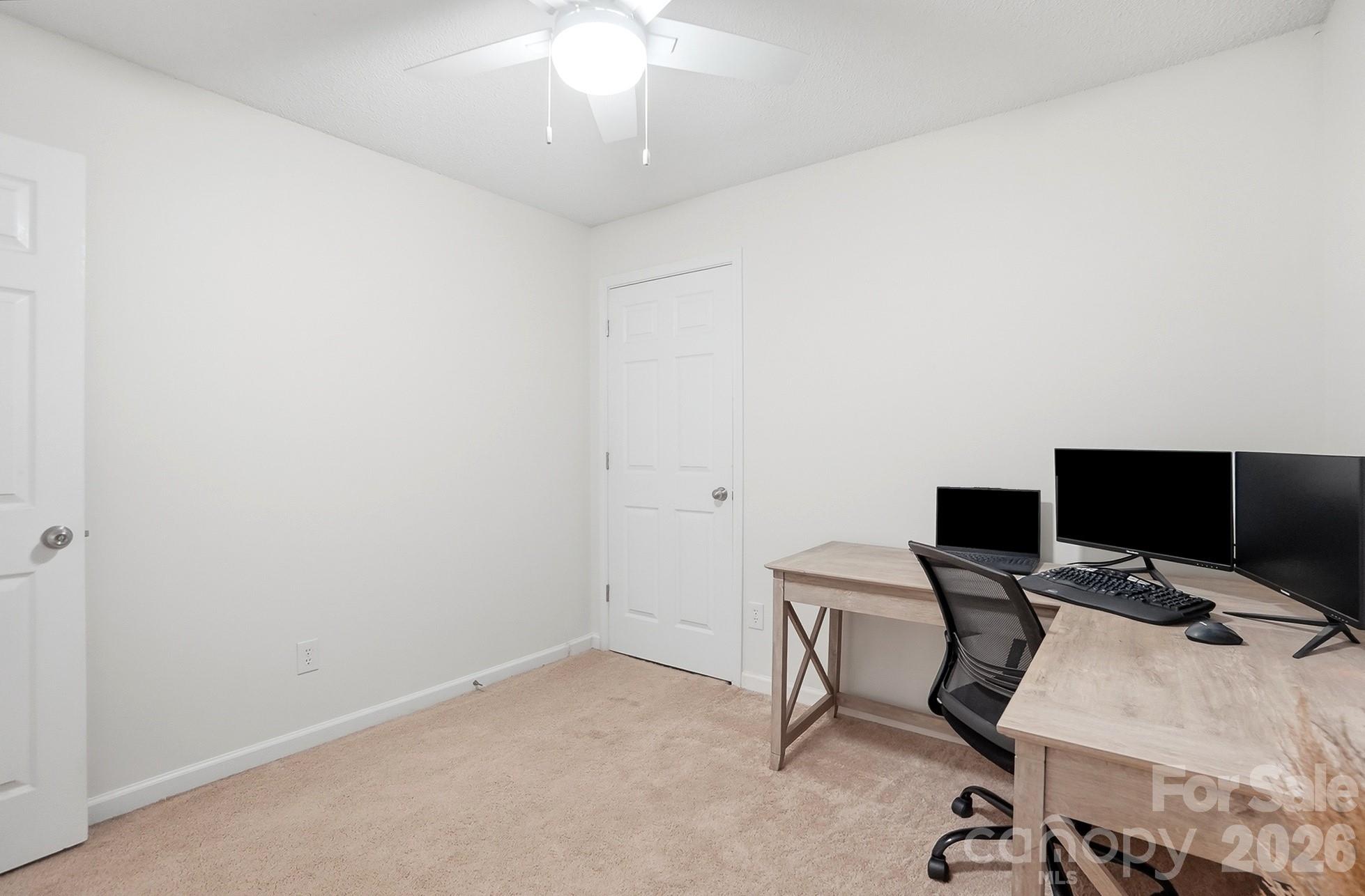 5542 Randolph Road Property Photo 28