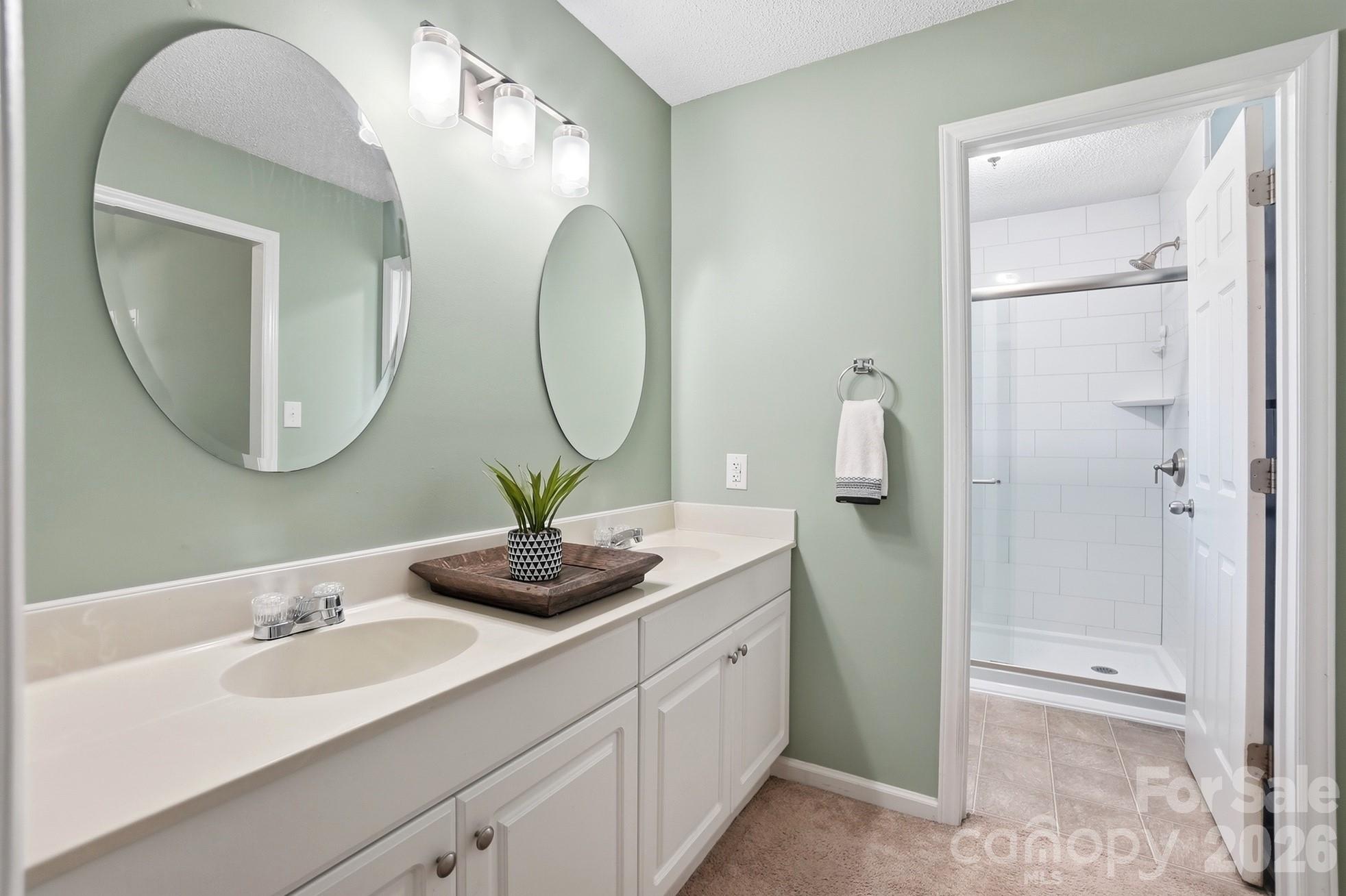 5542 Randolph Road Property Photo 36