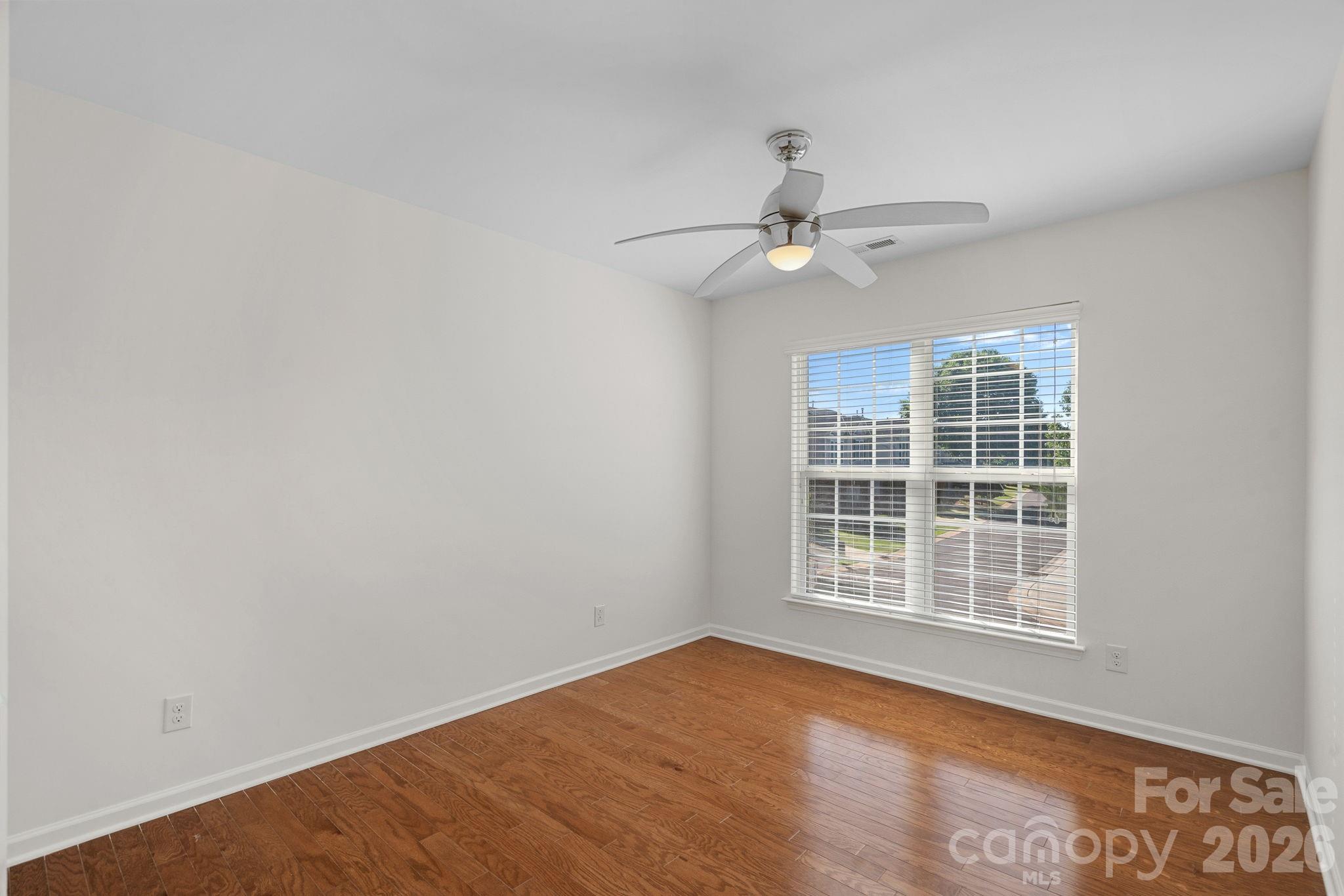 1809 Royal Gorge Avenue Property Photo 28