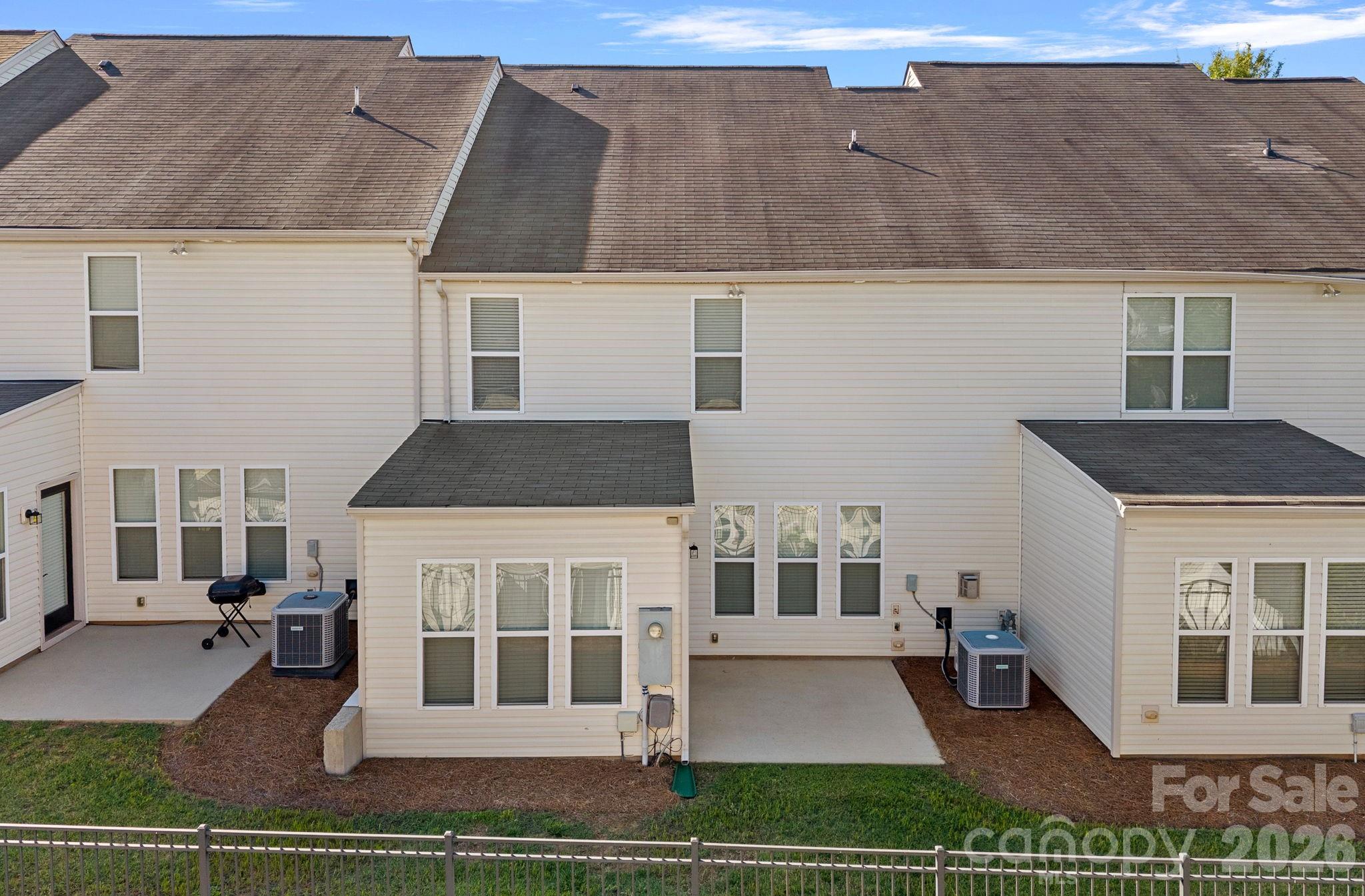1809 Royal Gorge Avenue Property Photo 35