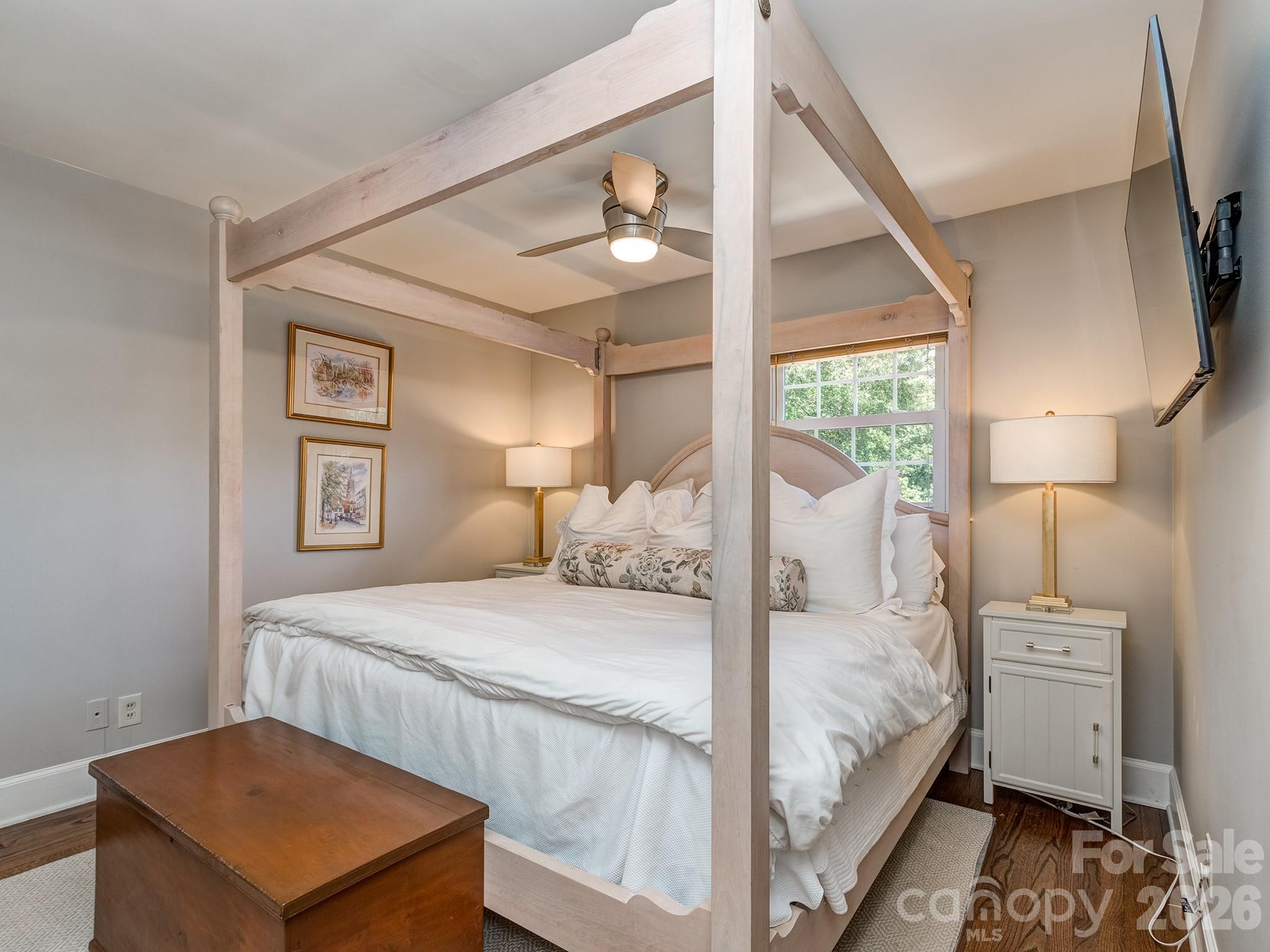 6817 Ronda Avenue Property Photo 11