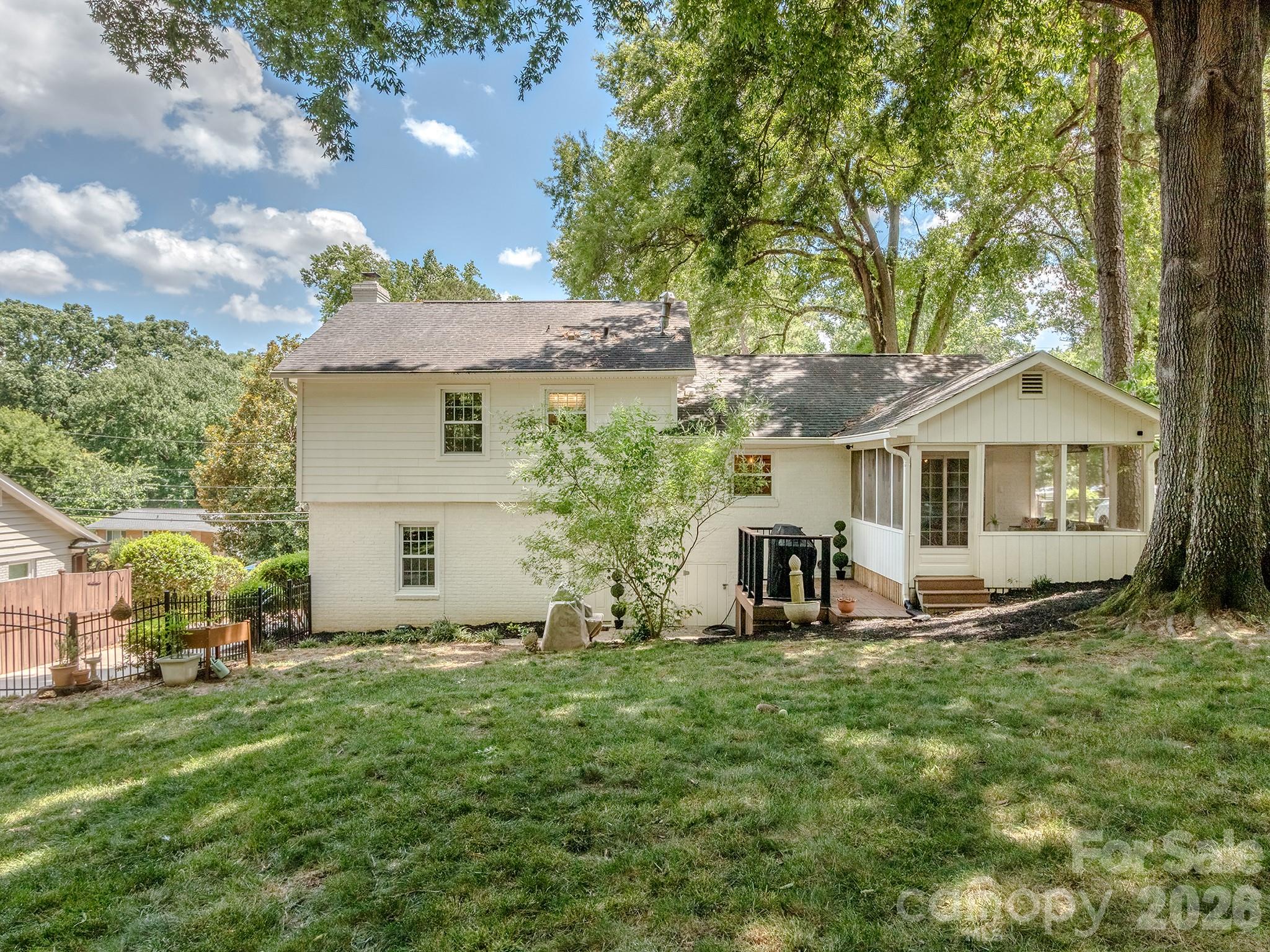 6817 Ronda Avenue Property Photo 25