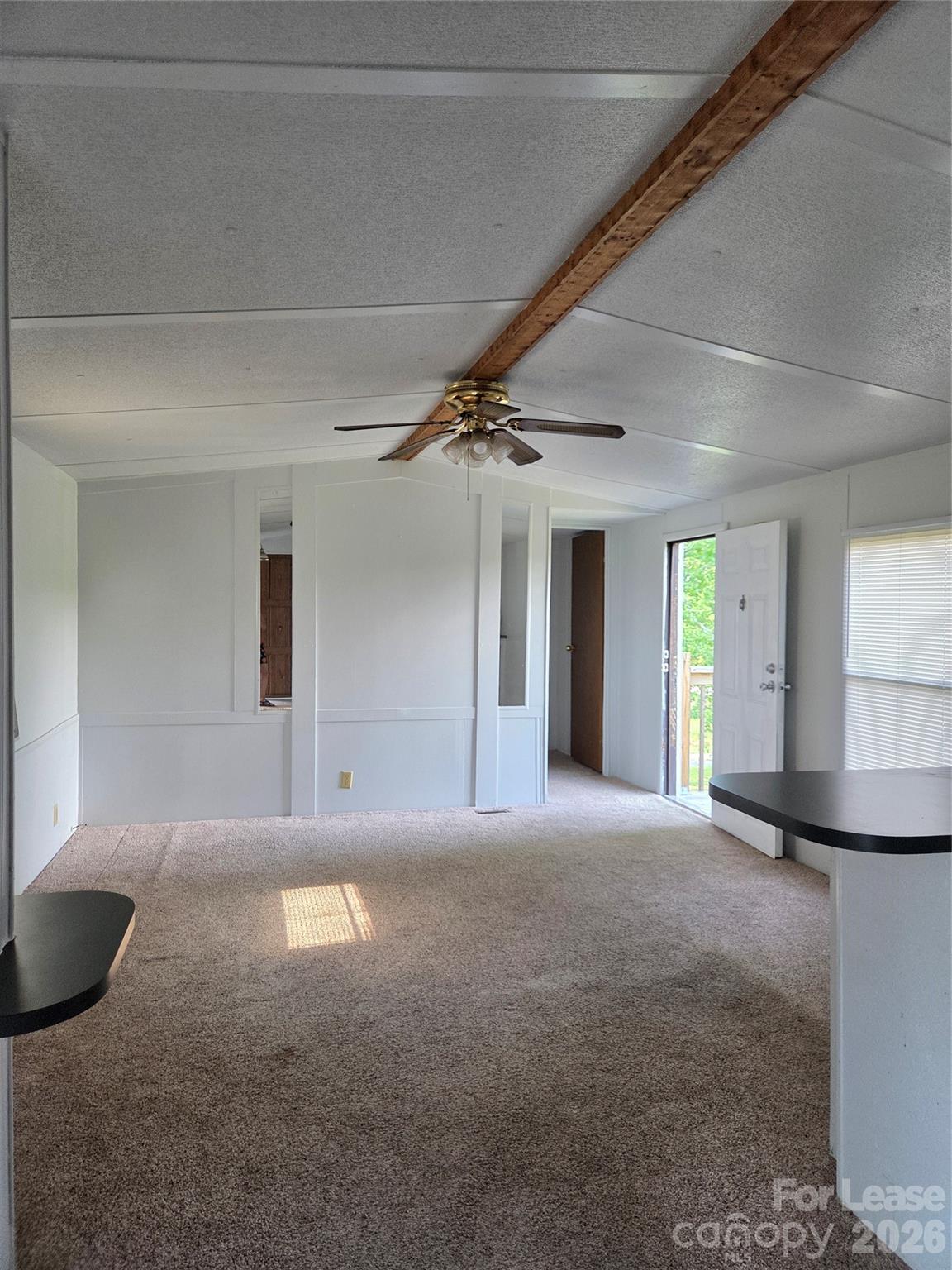 3620 Richardson Road Property Photo 6
