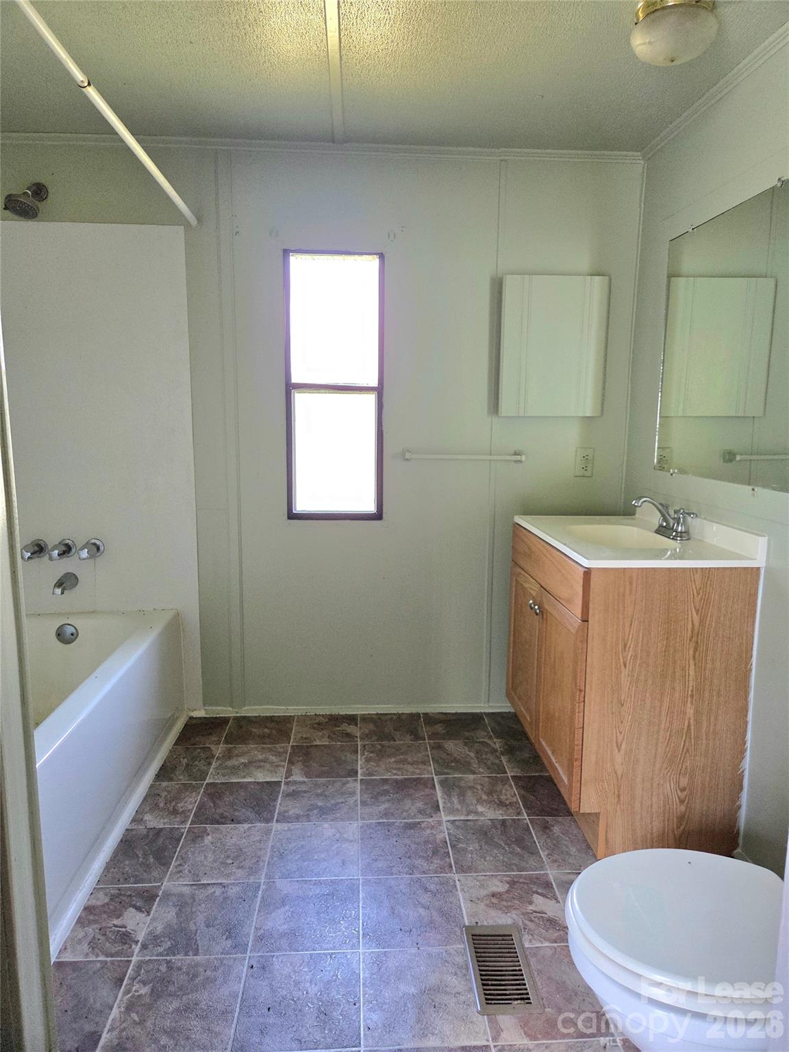 3620 Richardson Road Property Photo 11