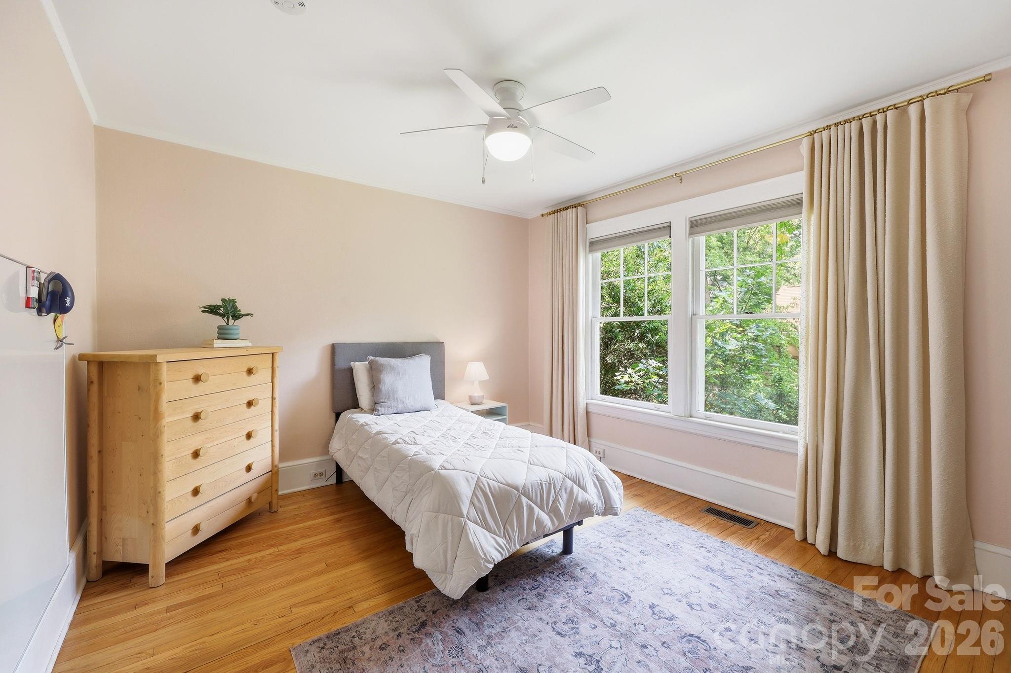 23 Warwick Place Property Photo 19