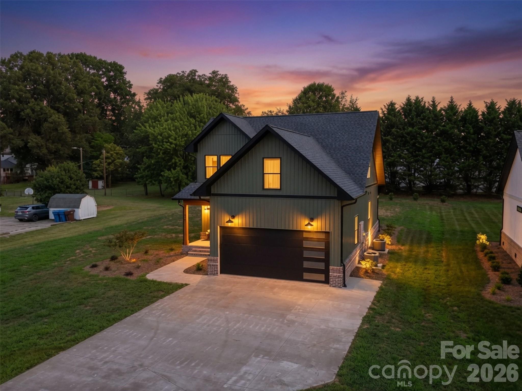 75 2nd Avenue Property Photo 3