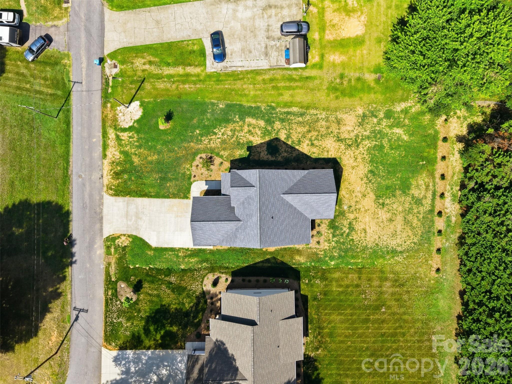 75 2nd Avenue Property Photo 8