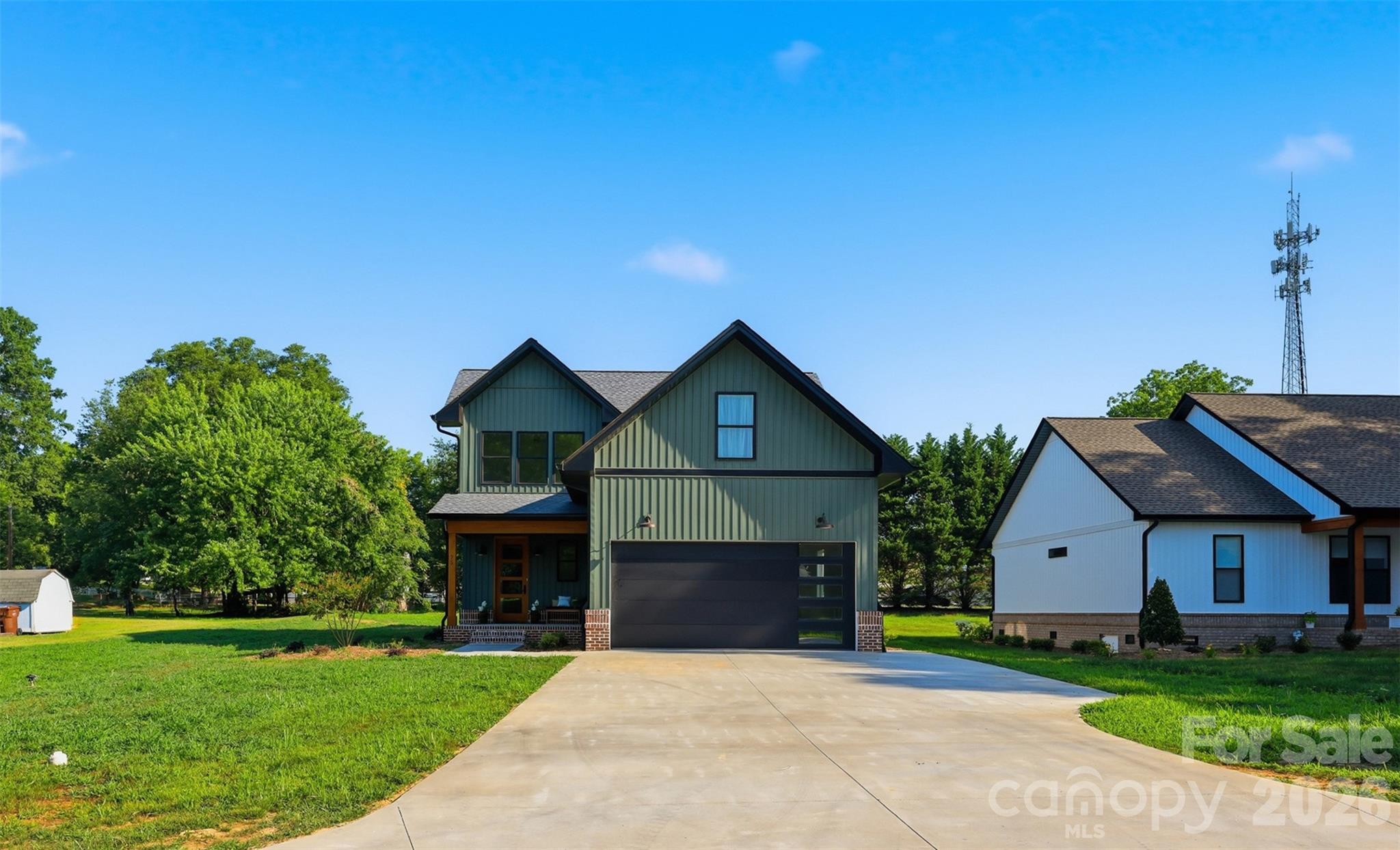 75 2nd Avenue Property Photo 9