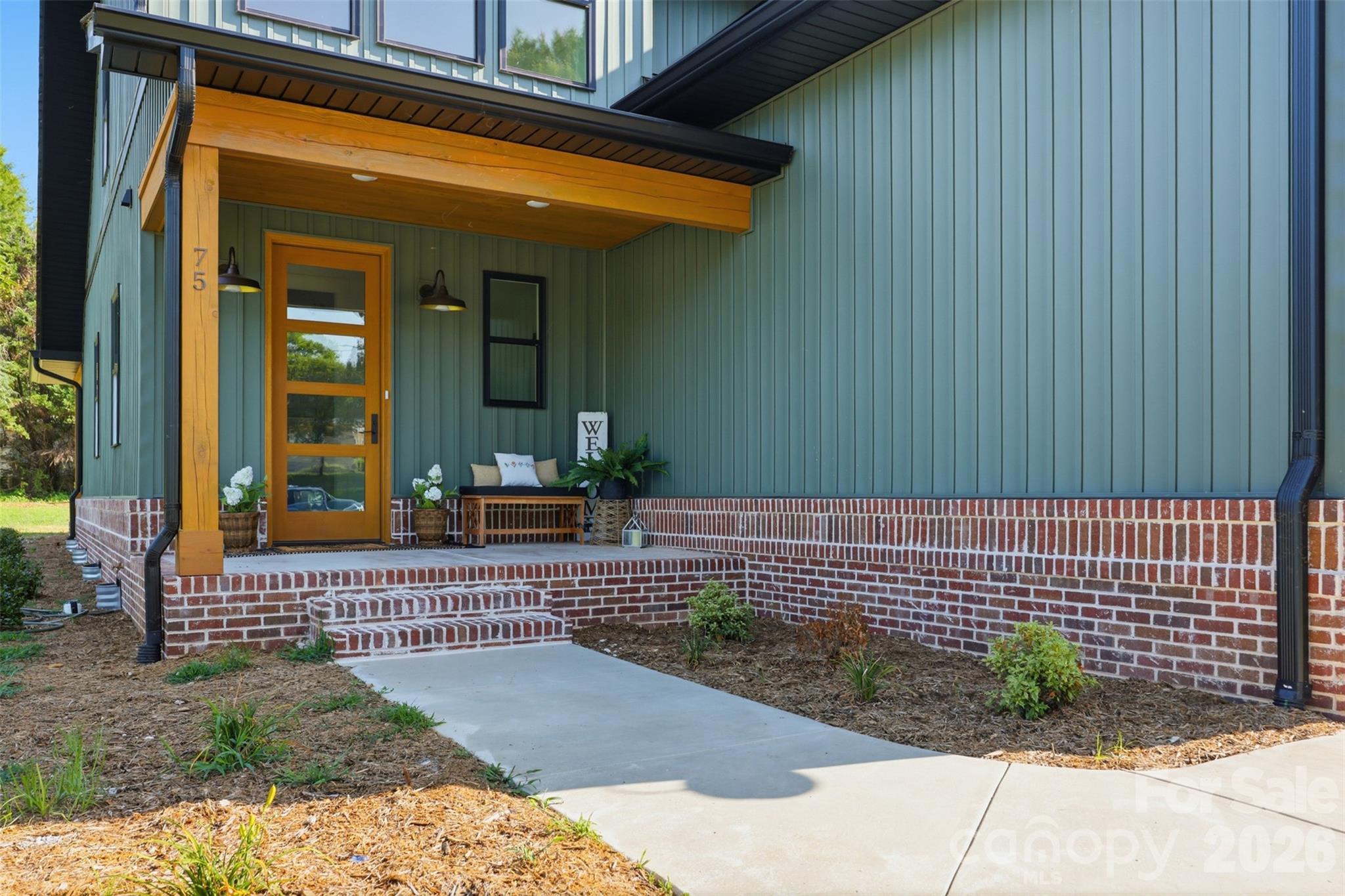 75 2nd Avenue Property Photo 12