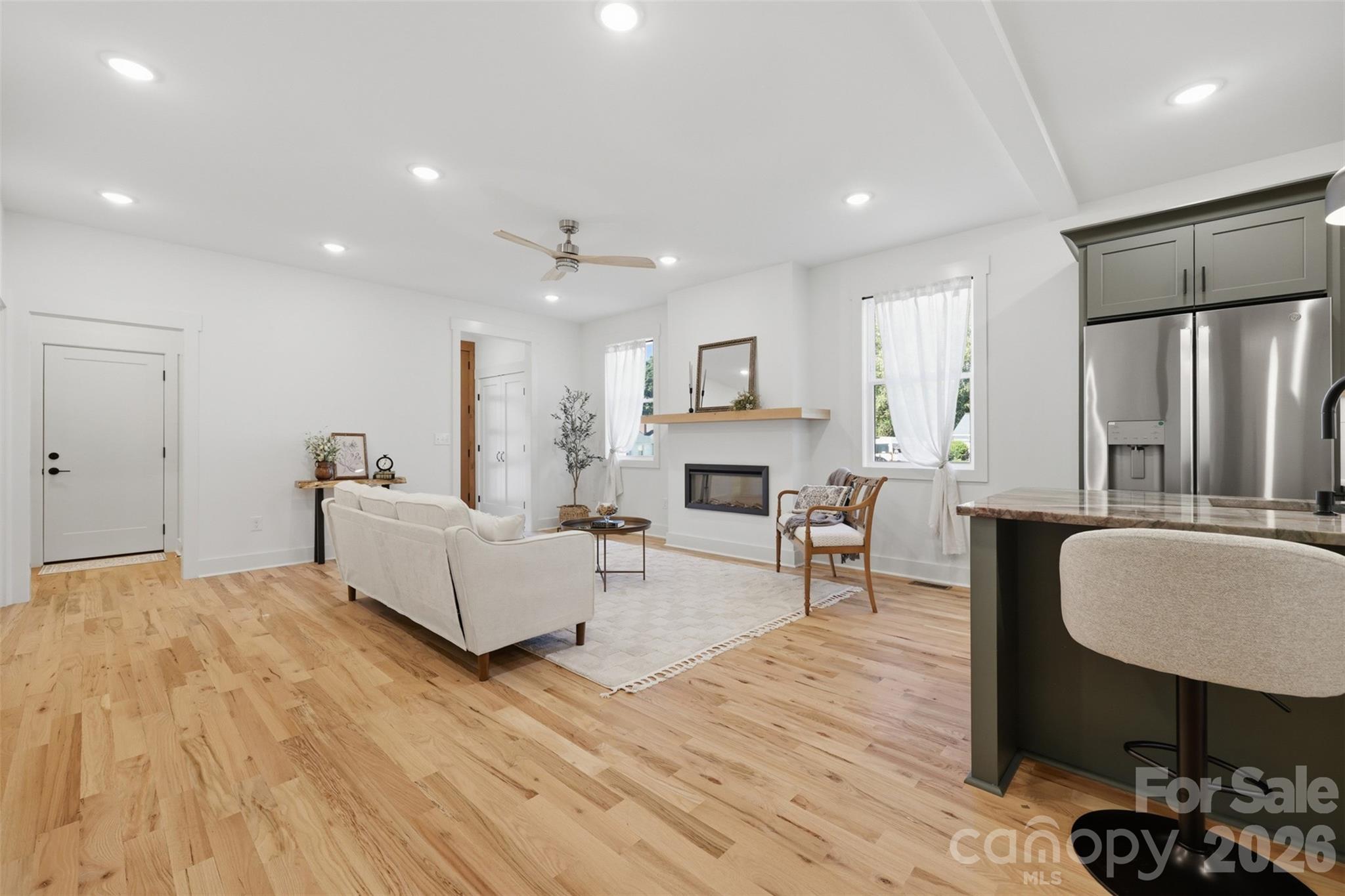 75 2nd Avenue Property Photo 16