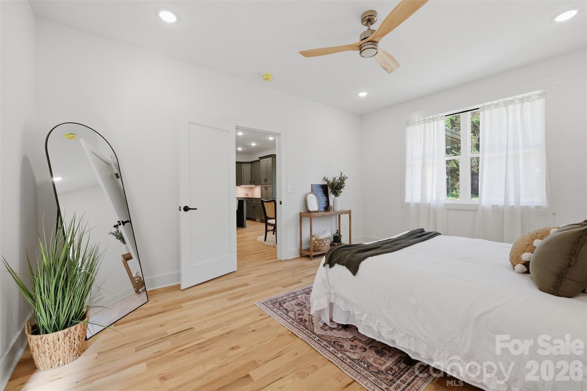 75 2nd Avenue Property Photo 26