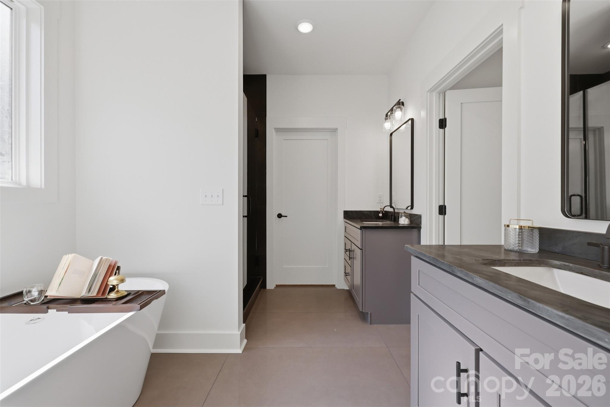 75 2nd Avenue Property Photo 27