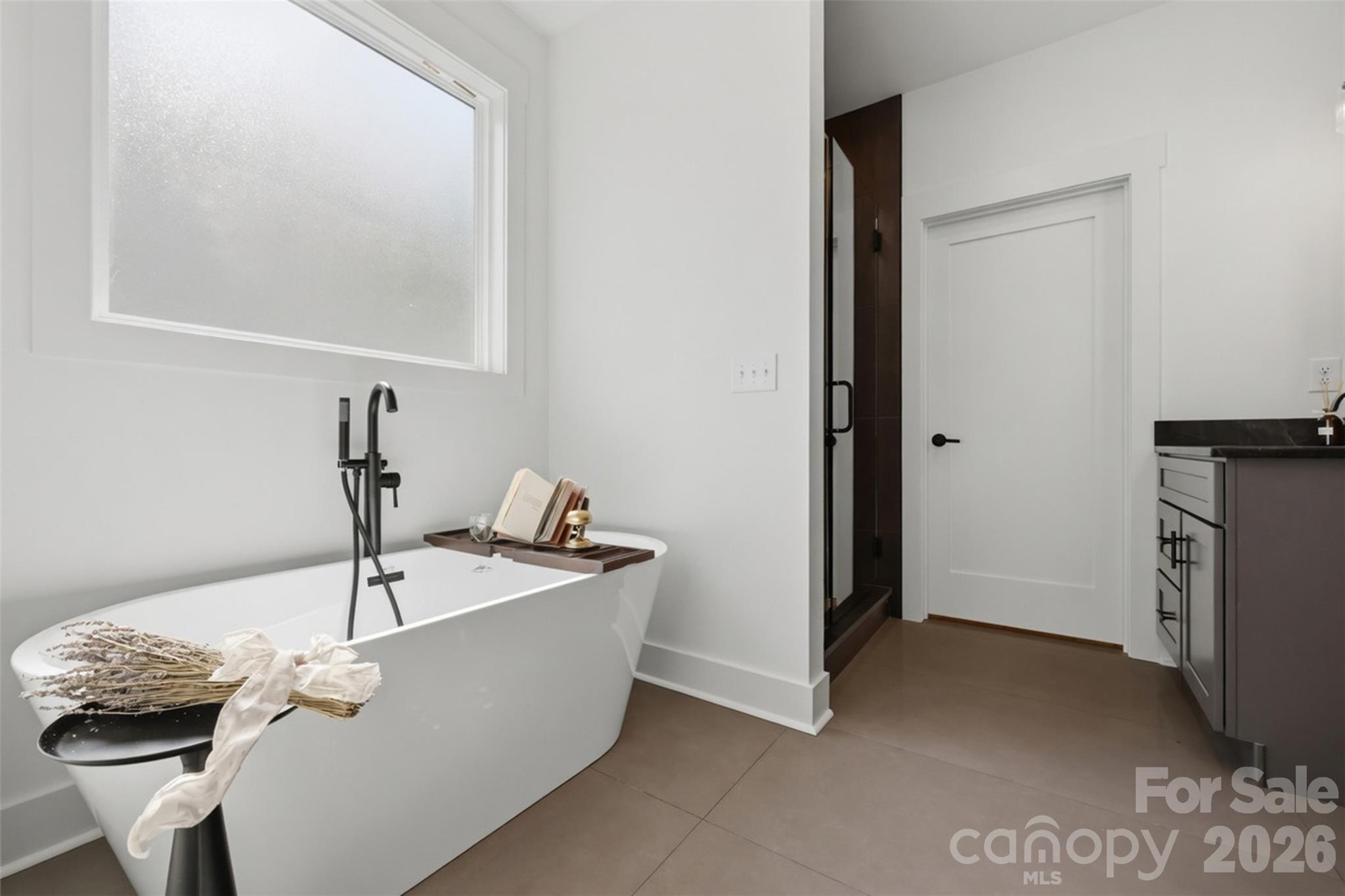 75 2nd Avenue Property Photo 28
