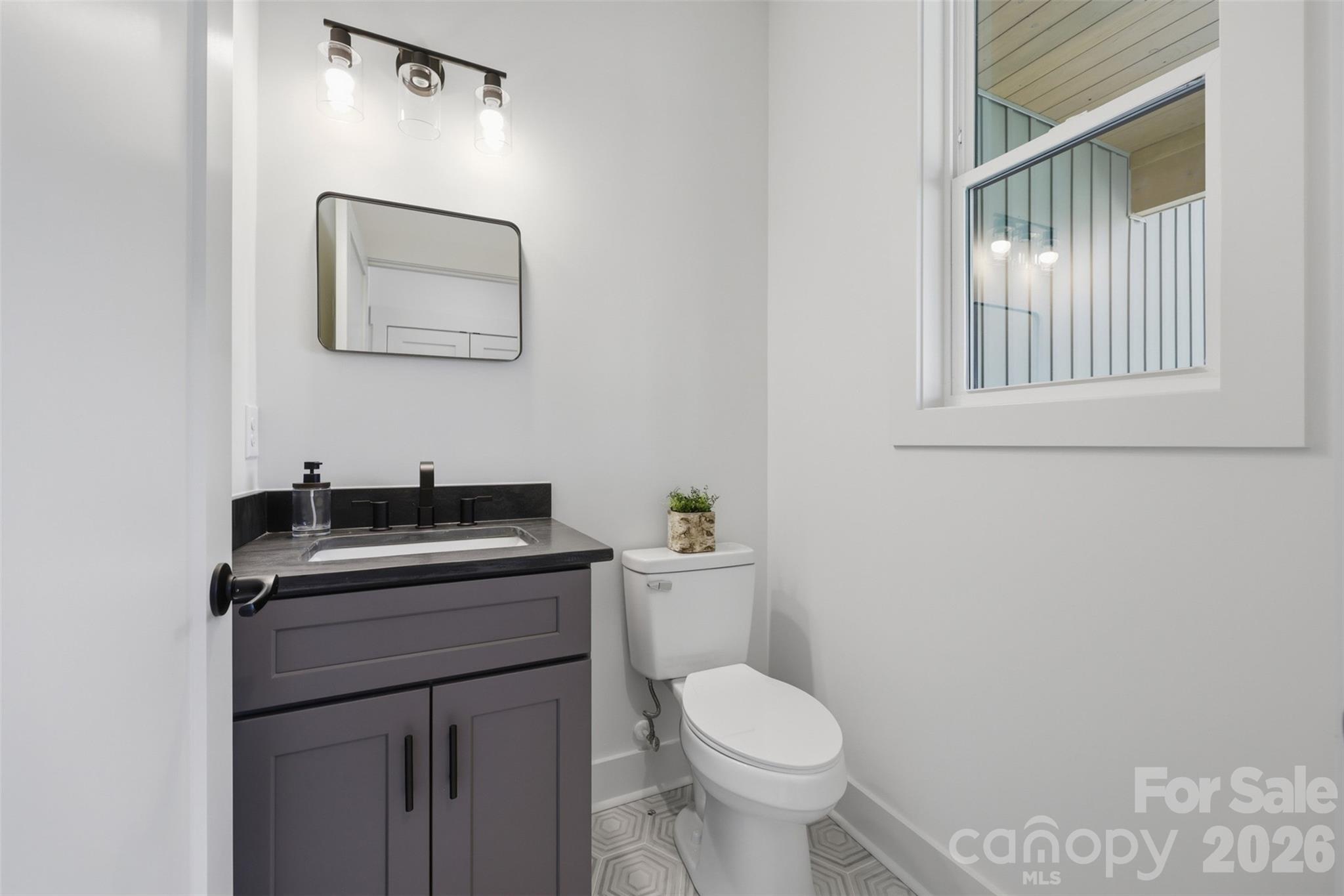 75 2nd Avenue Property Photo 32