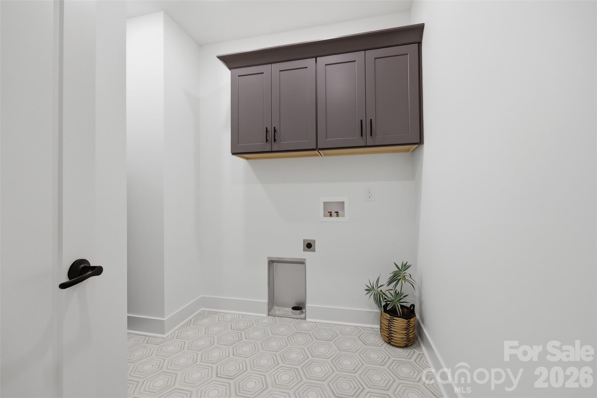 75 2nd Avenue Property Photo 34