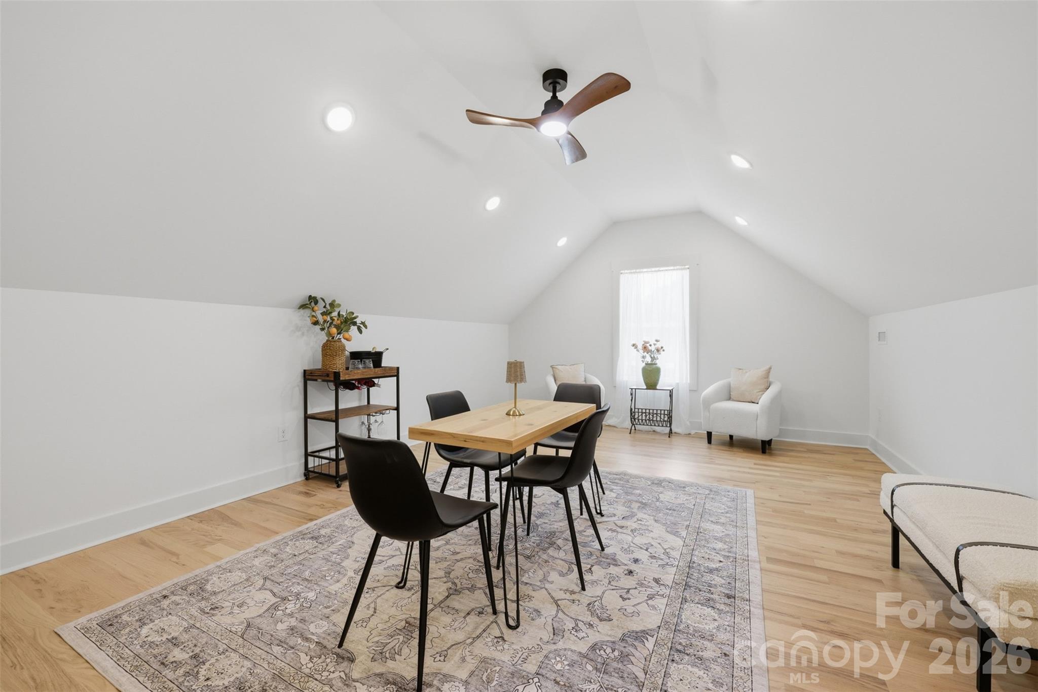 75 2nd Avenue Property Photo 39