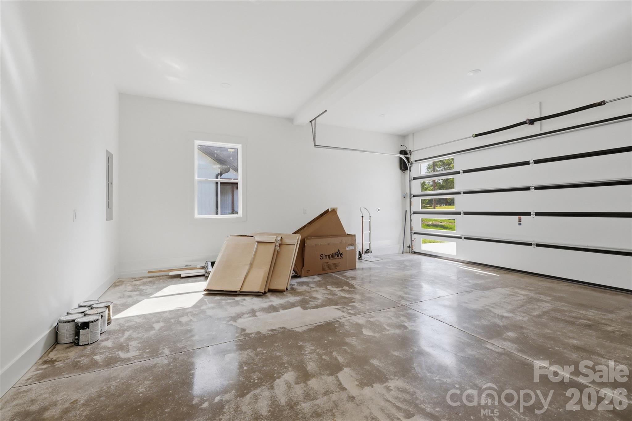 75 2nd Avenue Property Photo 45
