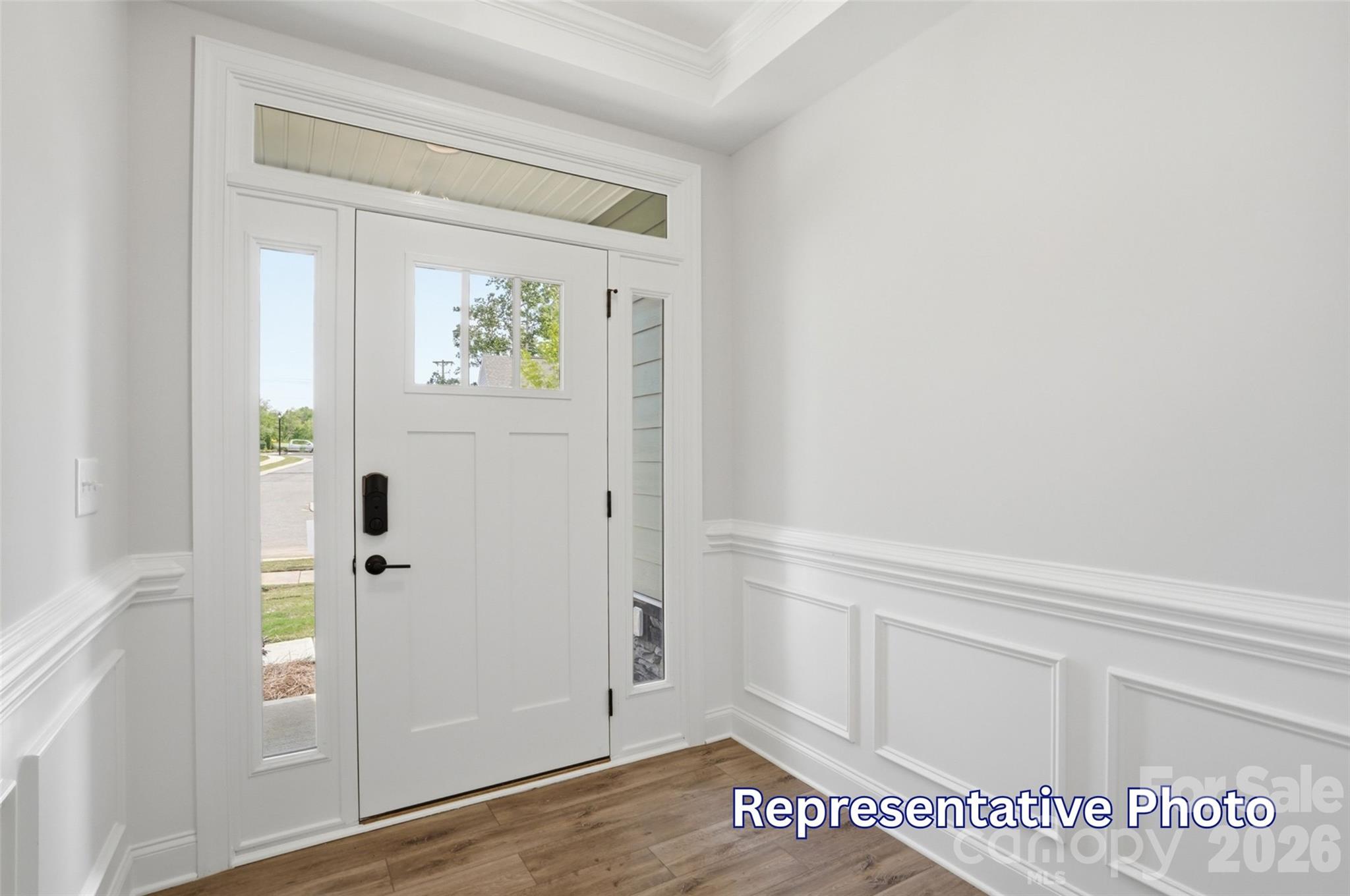 6016 New River Drive Property Photo 5