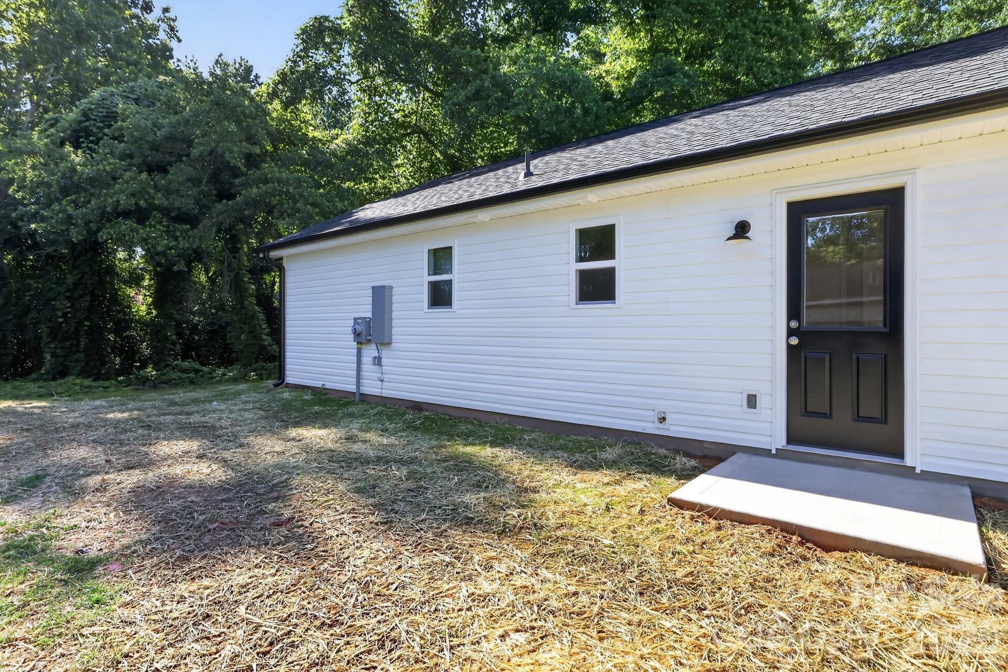 157 Third Street Property Photo 5