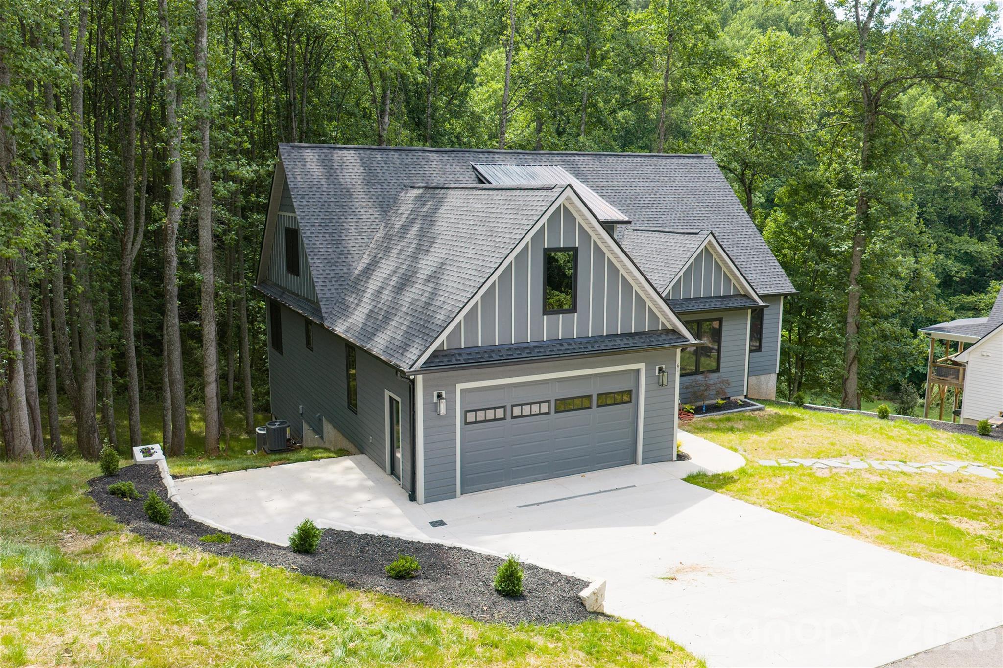 61 Bamboo Trail Property Photo 5