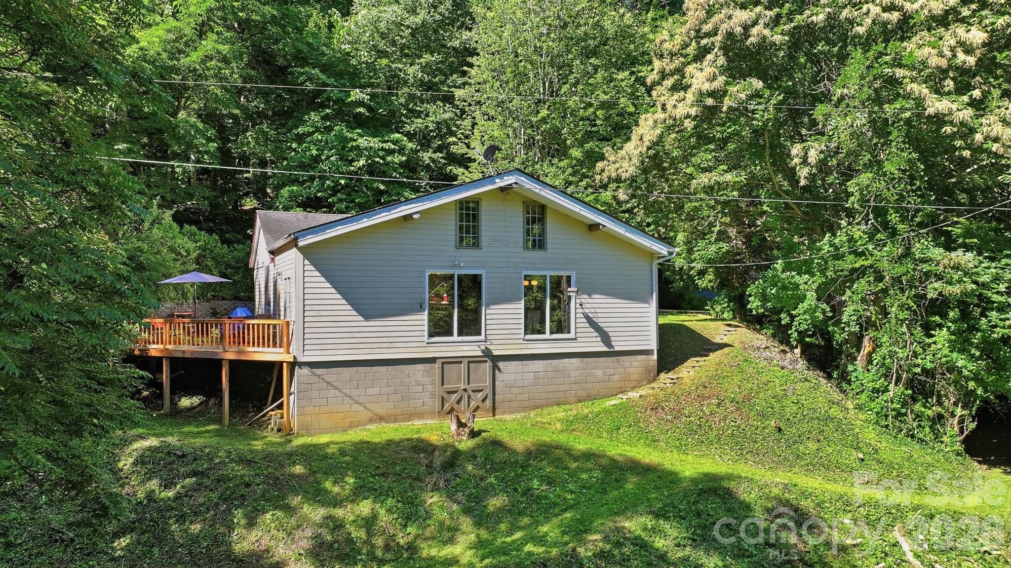 583 Dark Ridge Road Property Photo 7