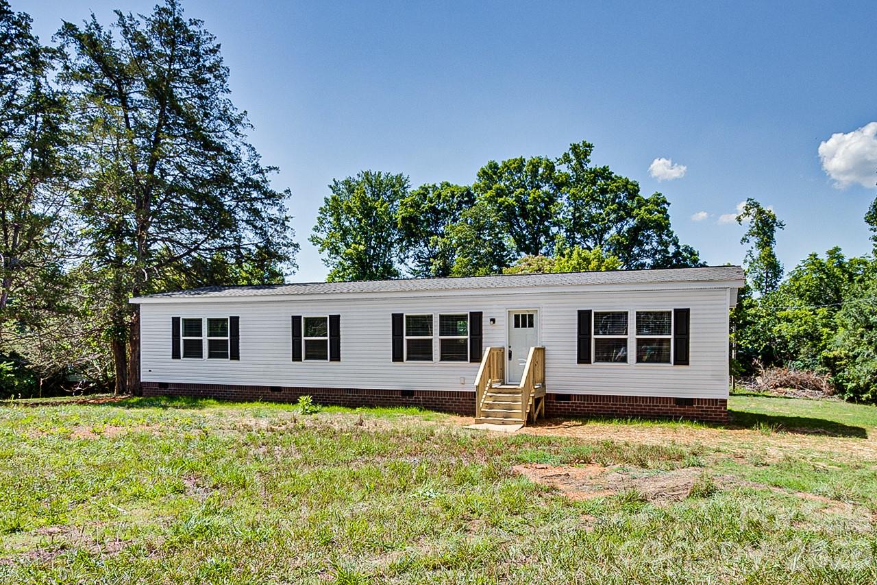 1848 Brittany Trail 116 Property Photo 3