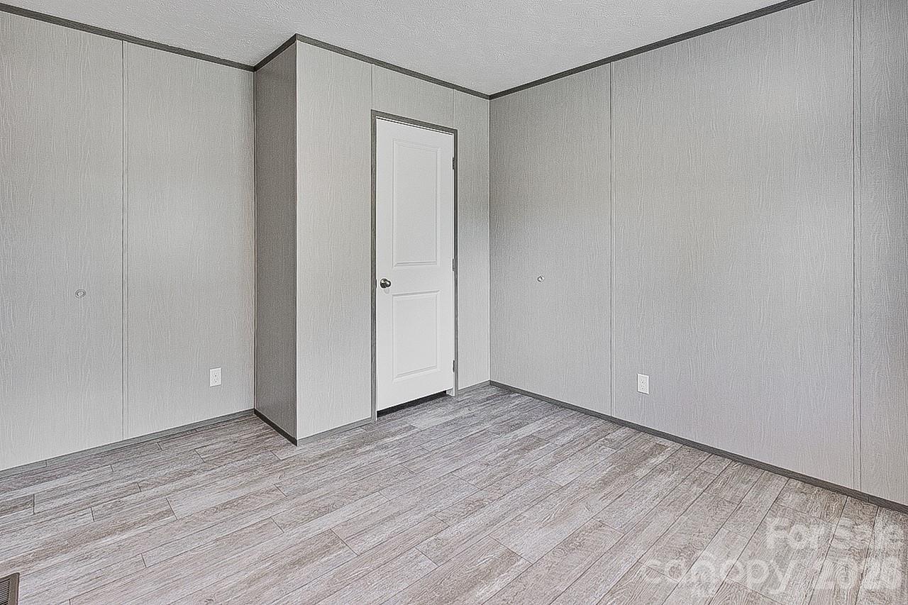 1848 Brittany Trail 116 Property Photo 37