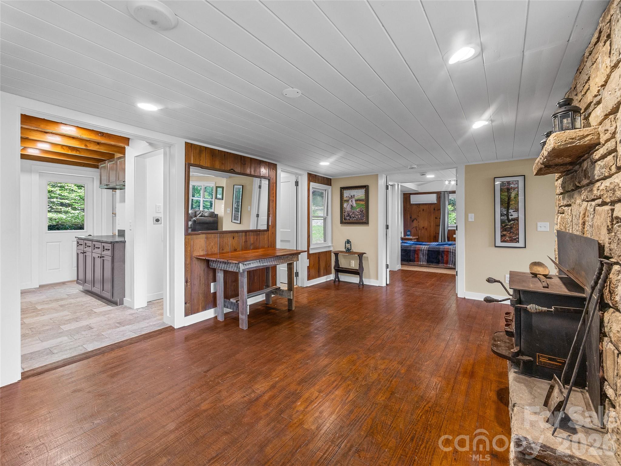 563 Burgess Road Property Photo 11