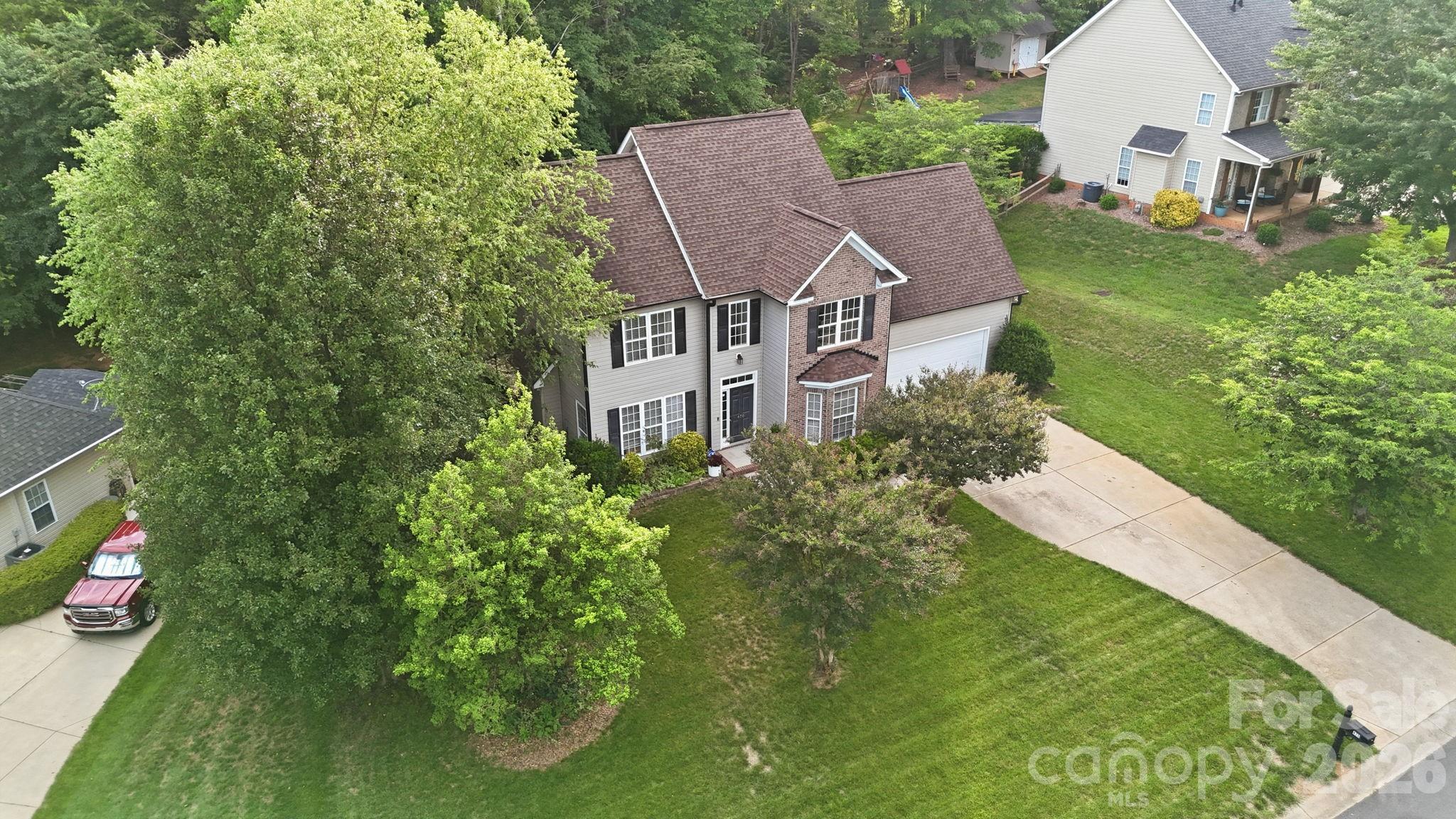 470 Fox Ridge Court Property Photo 8