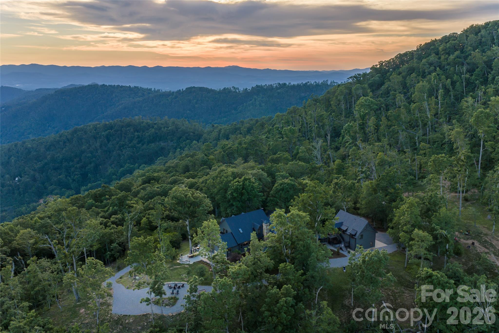 145 Kalmia Drive Property Photo 4
