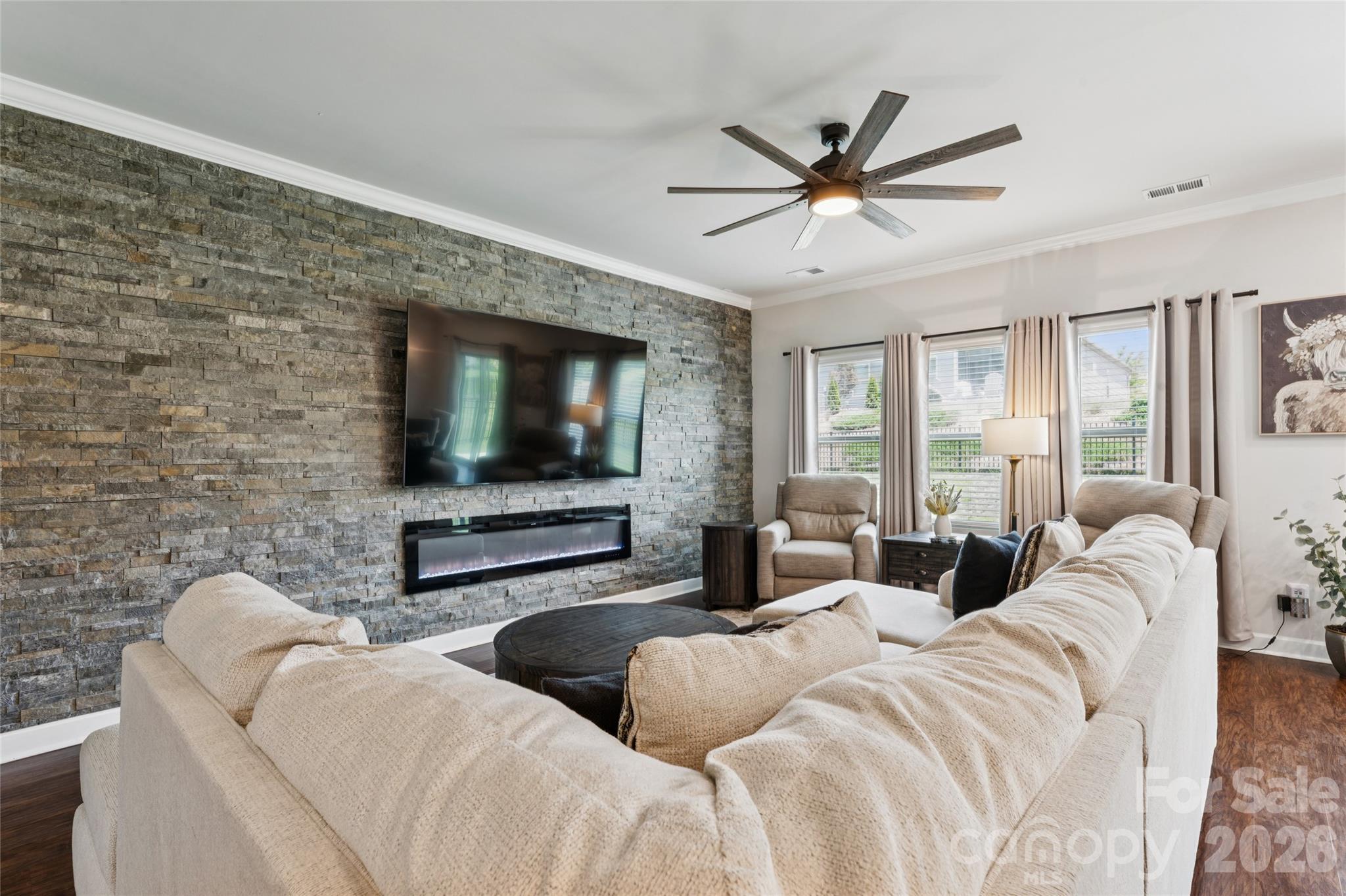 3850 Longmore Lane Property Photo 6