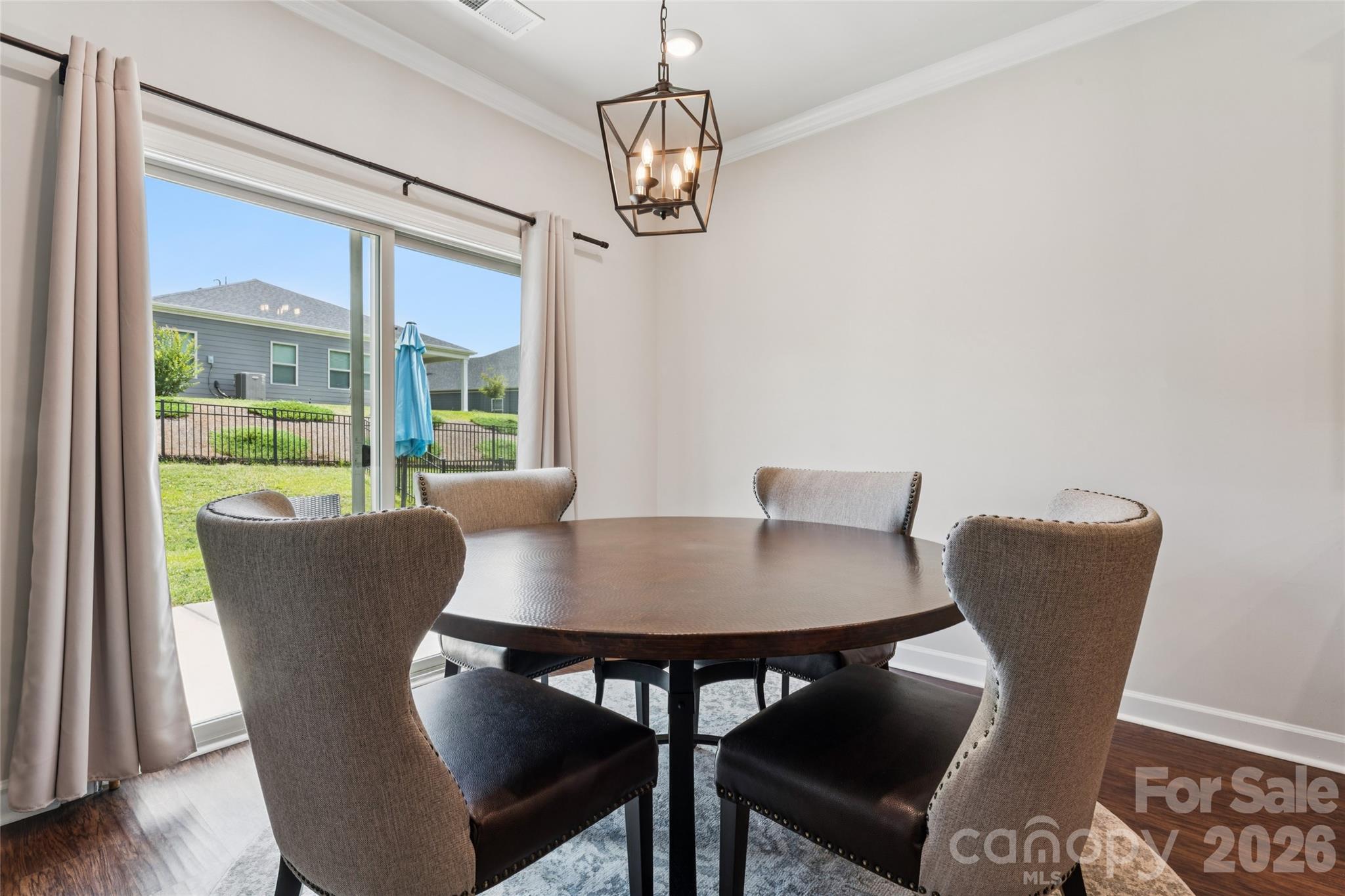 3850 Longmore Lane Property Photo 8