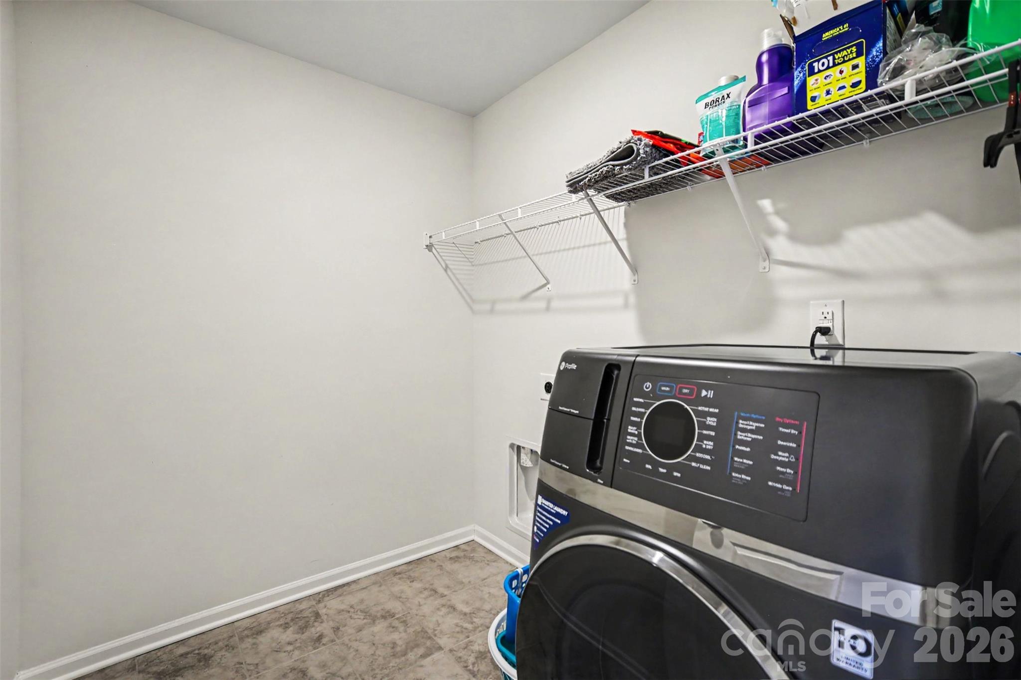 238 Kennerly Center Drive Property Photo 16