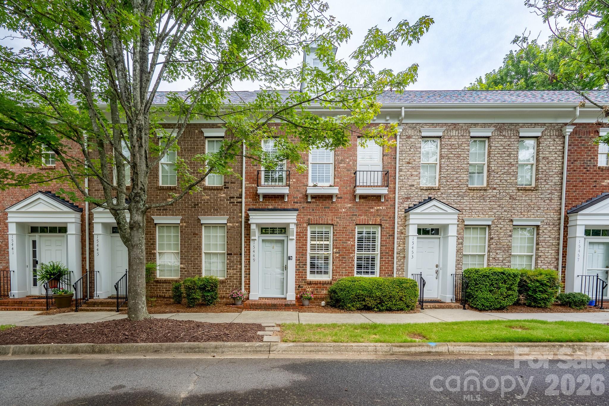 15449 Goodwood Street Property Photo 2