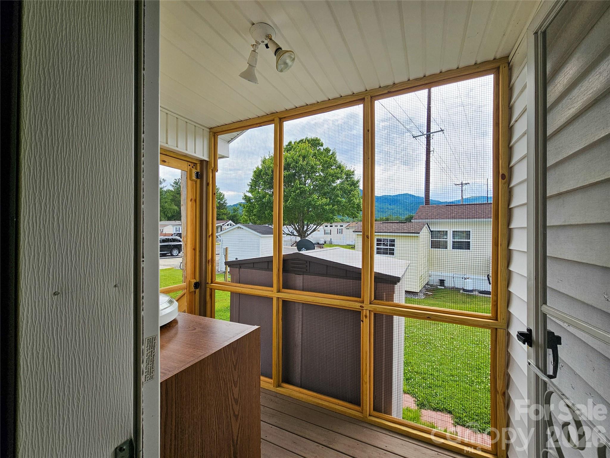 68 Strollers Lane Property Photo 11