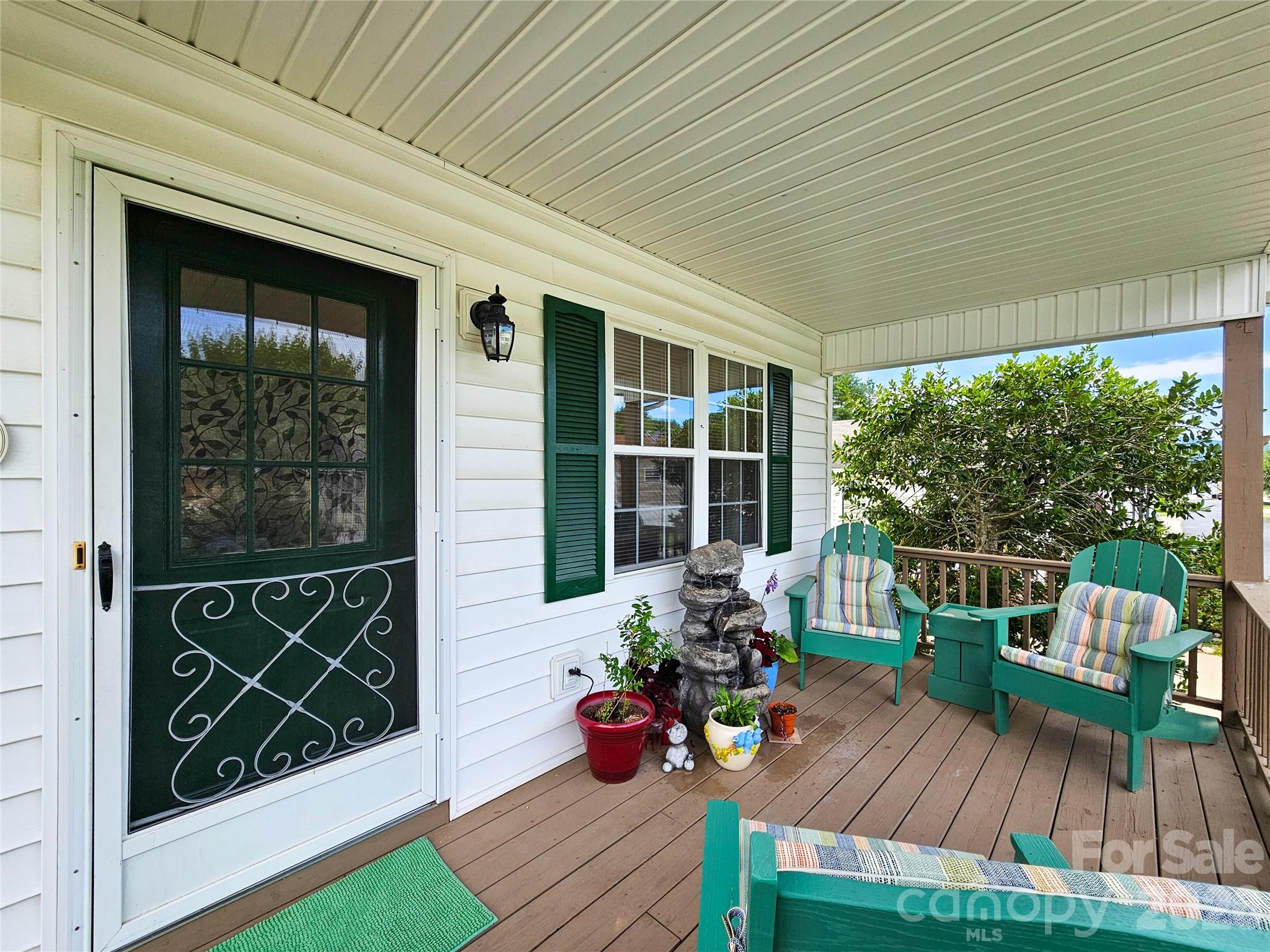 68 Strollers Lane Property Photo 13