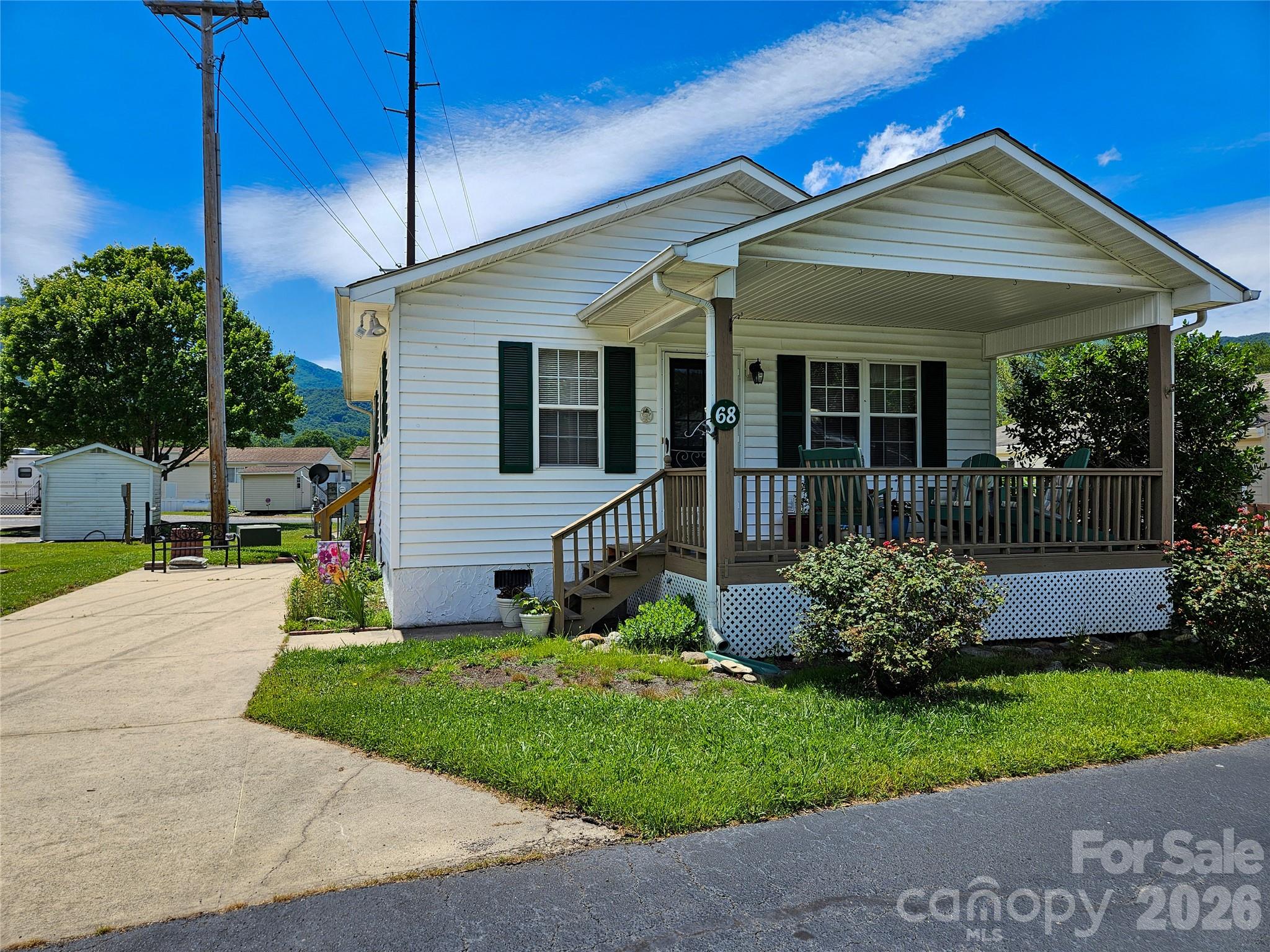 68 Strollers Lane Property Photo 14